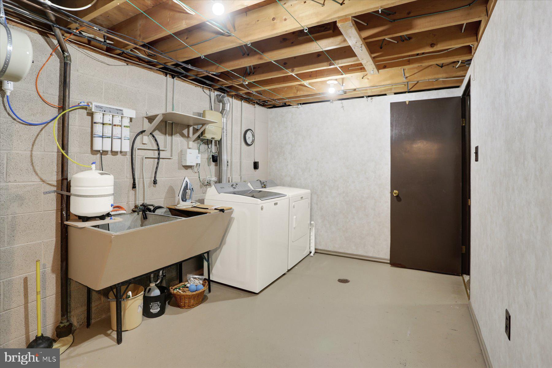 NEW CUMBERLAND BOROUGH - Residential