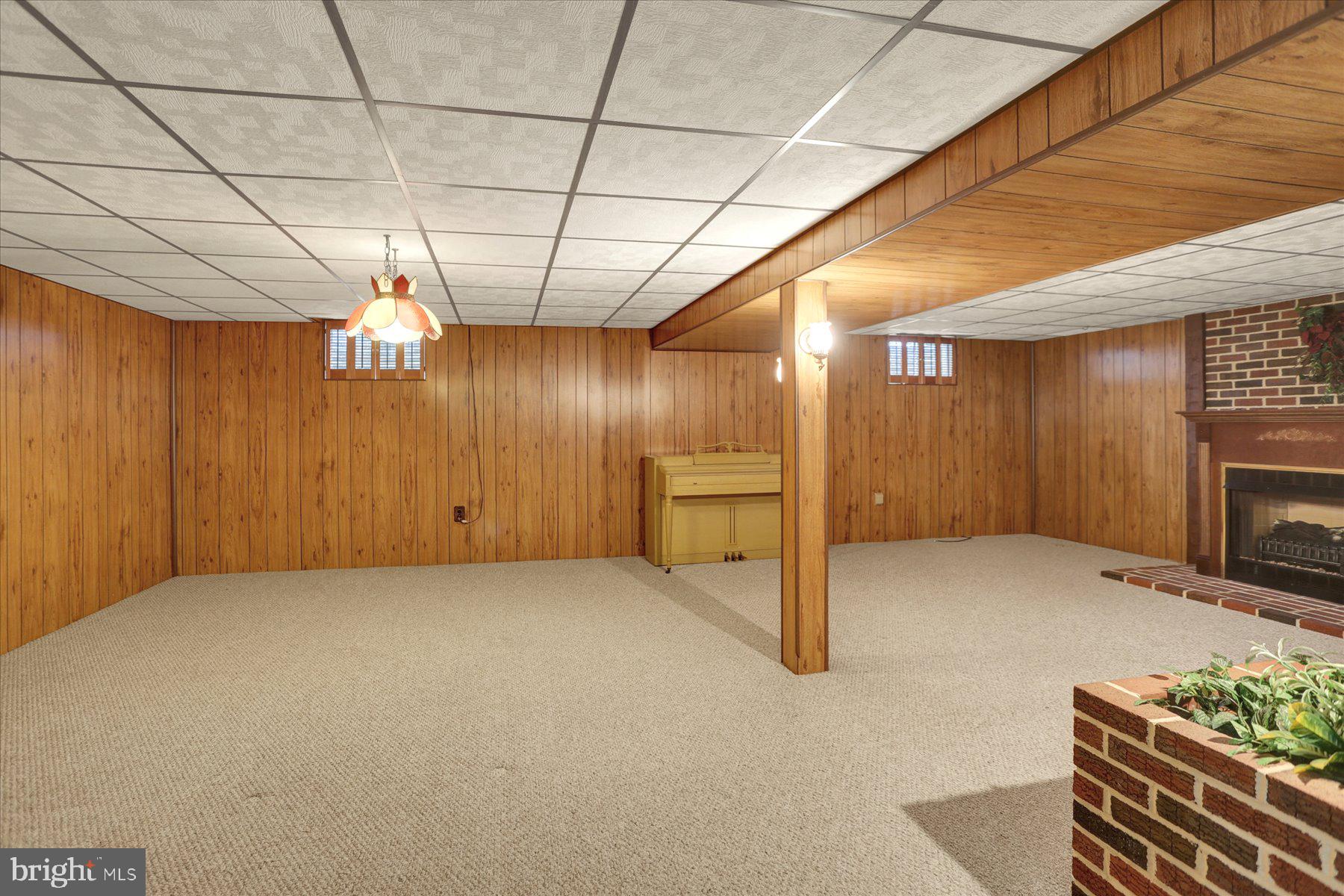 NEW CUMBERLAND BOROUGH - Residential