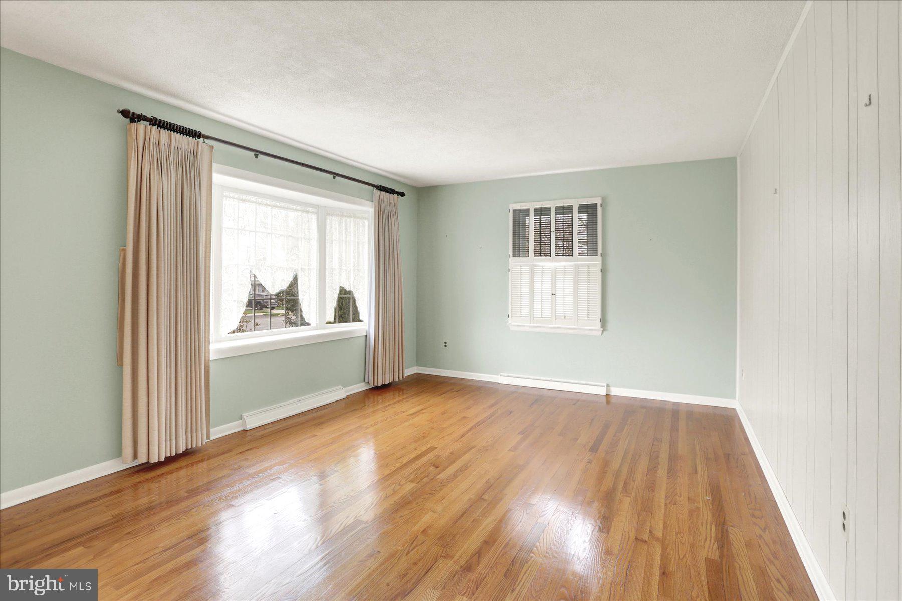 NEW CUMBERLAND BOROUGH - Residential