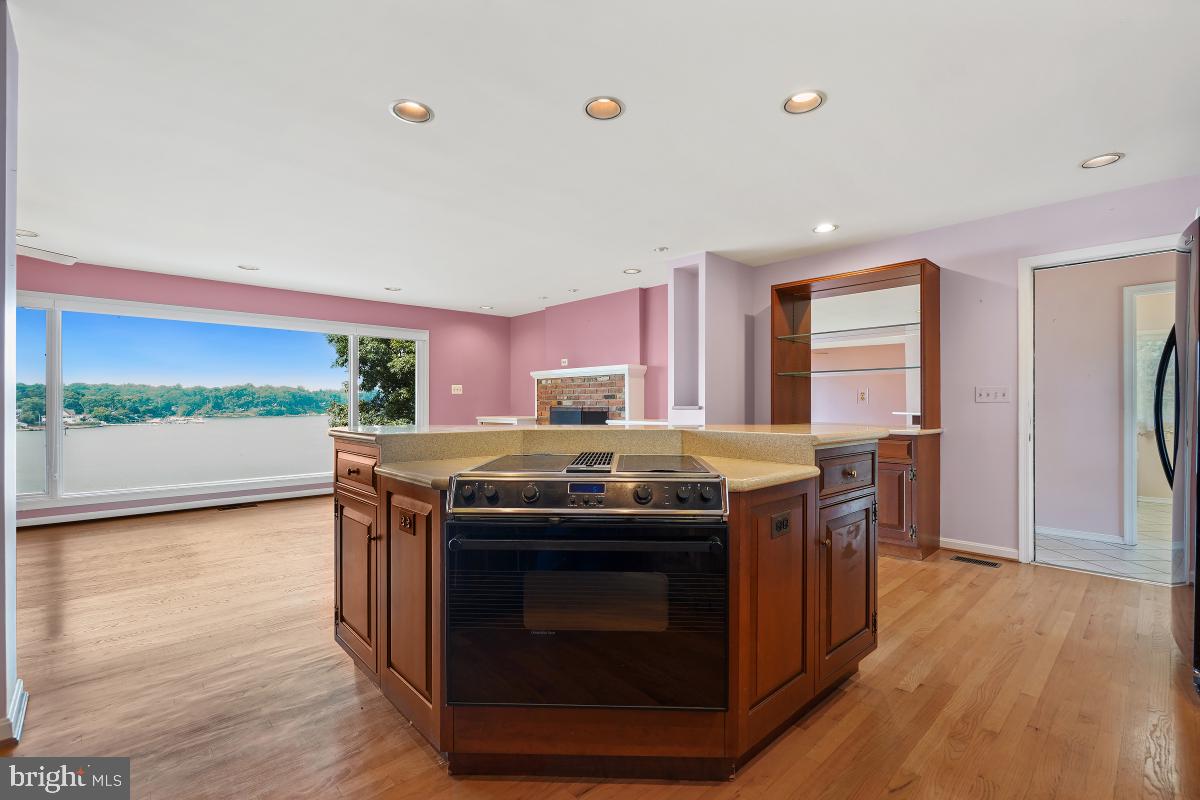 CAPE ST JOHN - Residential