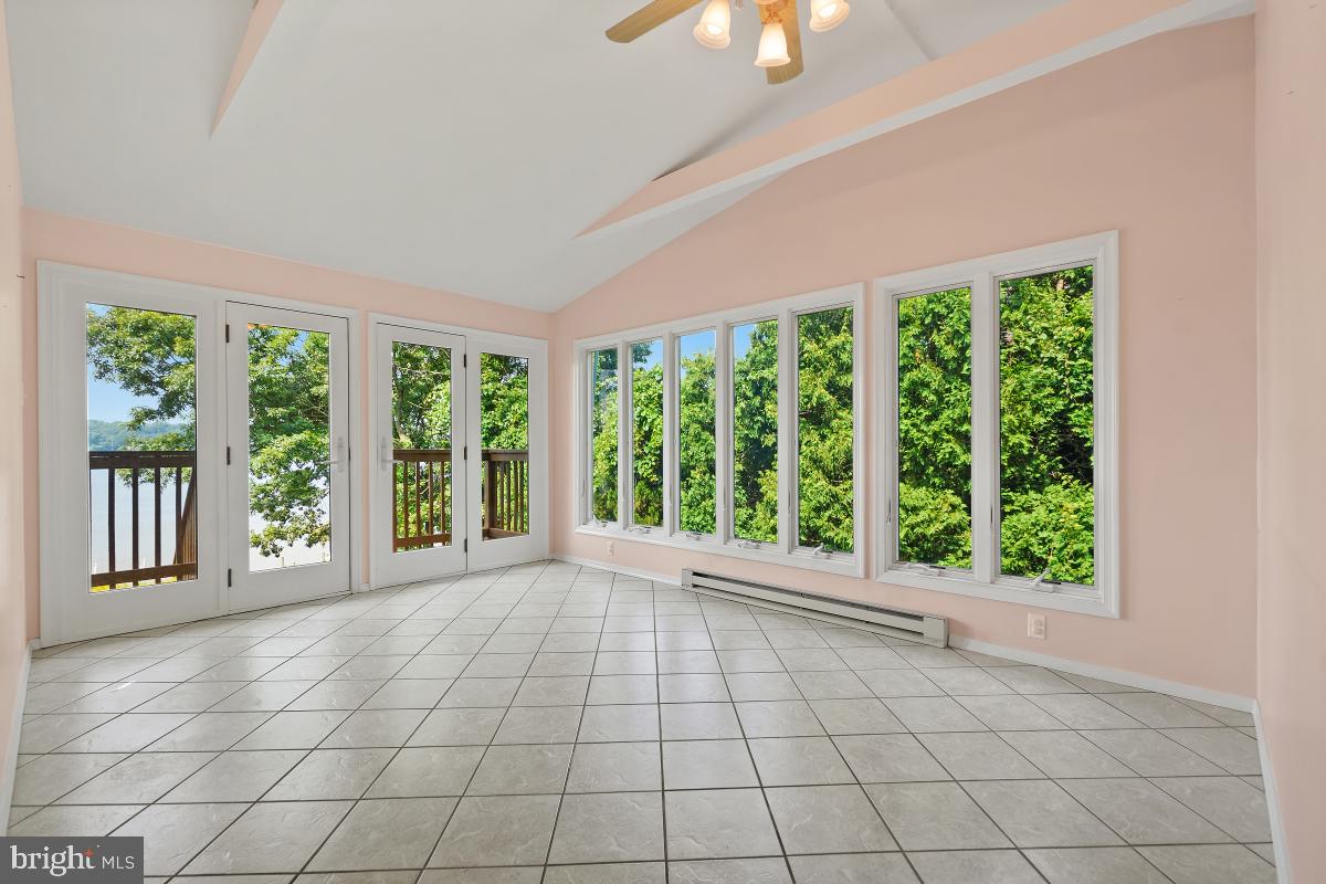 CAPE ST JOHN - Residential