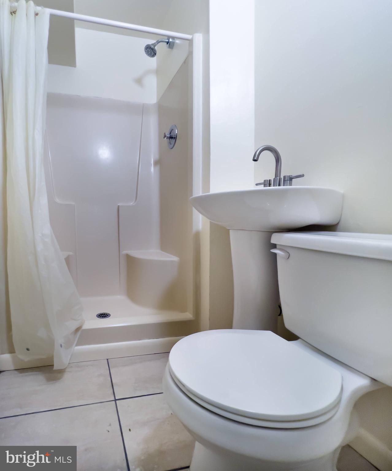 KETTERING PLAT 54 - Residential Lease