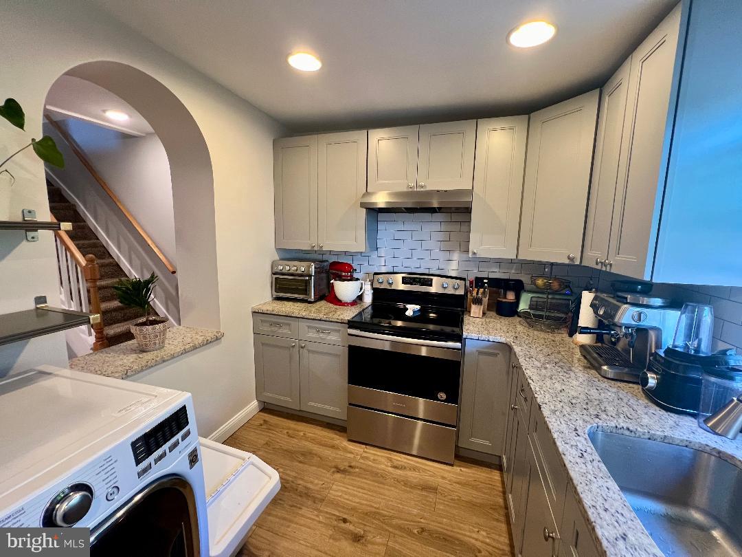 BRISTOL - Residential