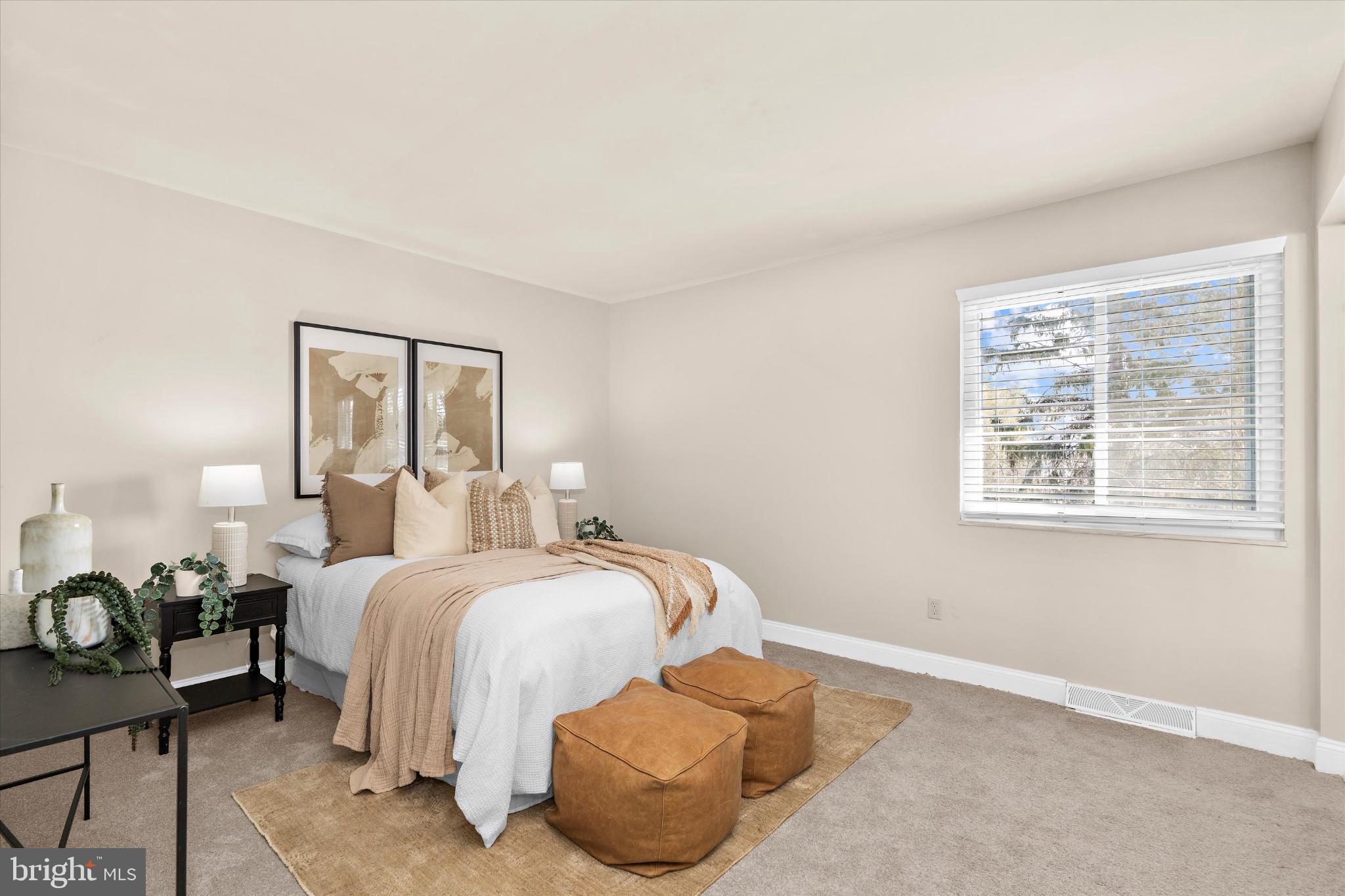 WILDE LAKE - Residential