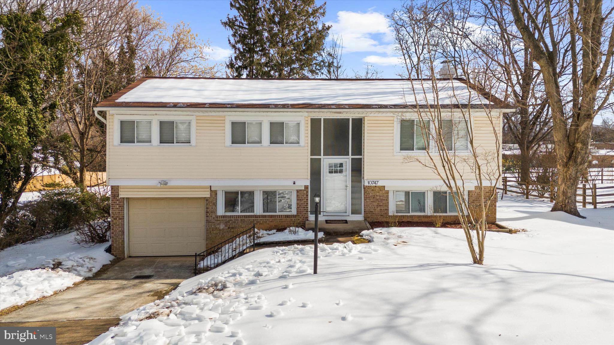 WILDE LAKE - Residential