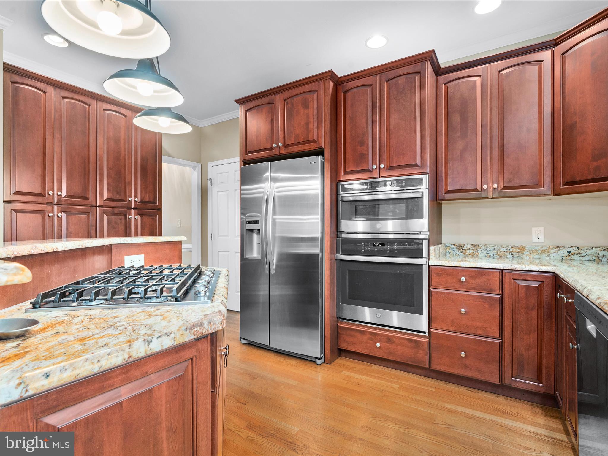 WHITE FLINT SPRINGS - Residential