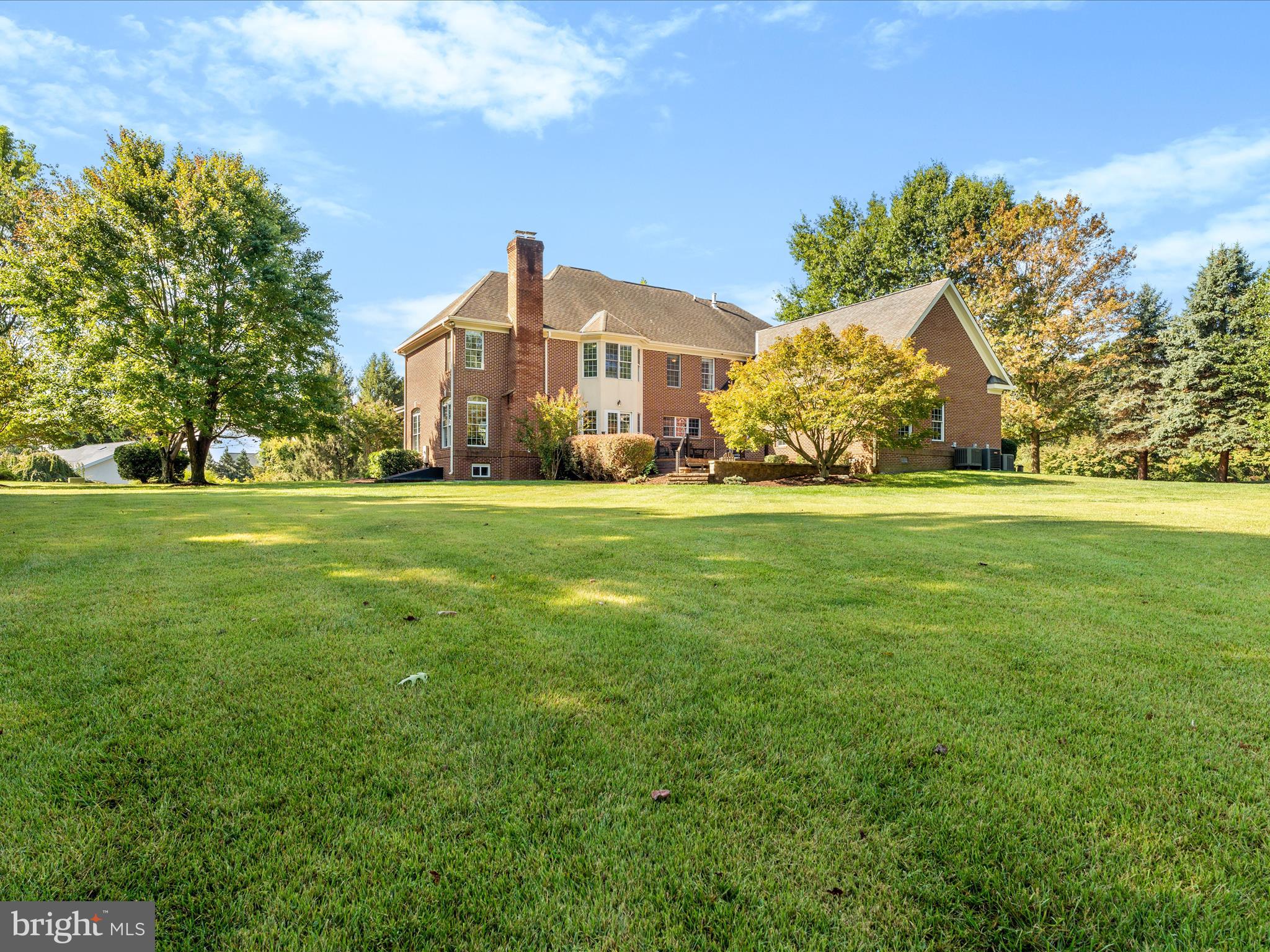 WHITE FLINT SPRINGS - Residential