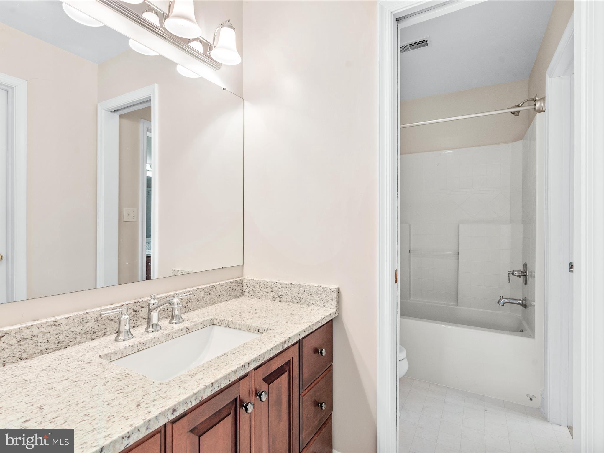 WHITE FLINT SPRINGS - Residential