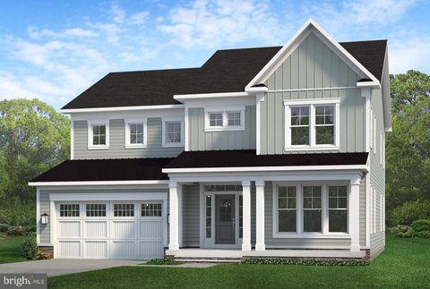 8217 BUCKNELL DRIVE VIENNA VA 22180