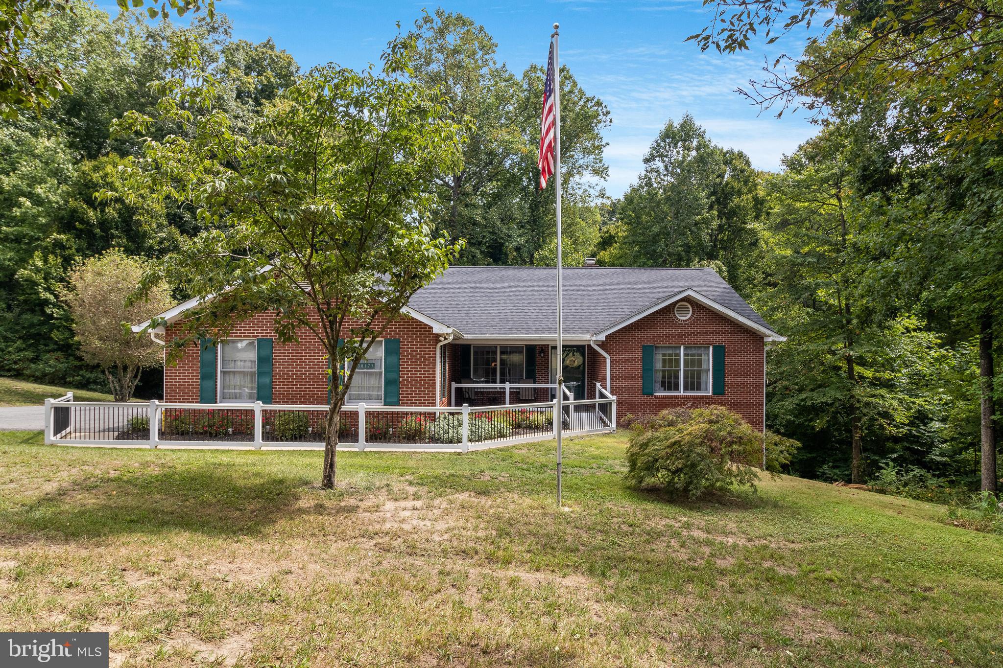 BOSSE MANOR - Residential