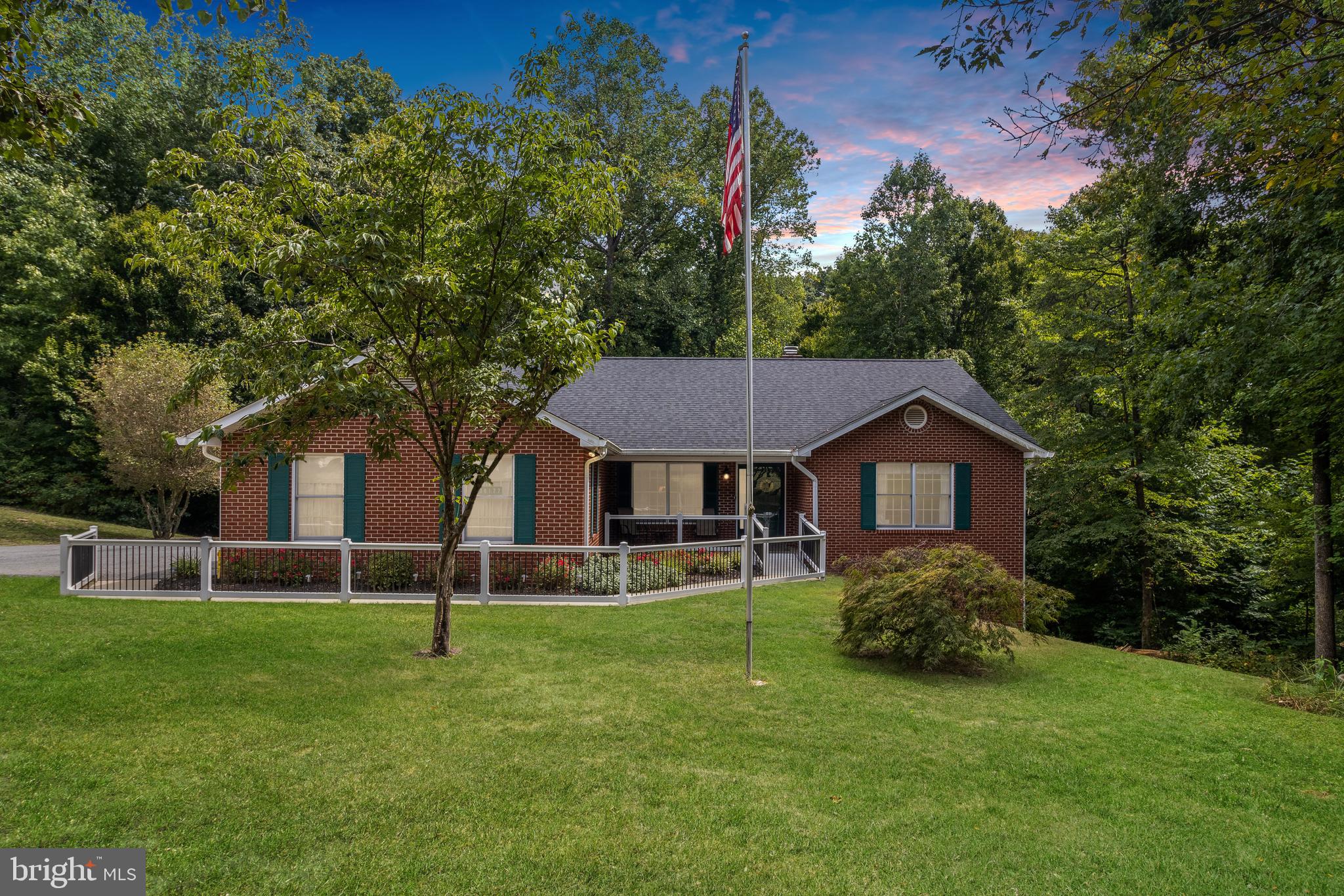 BOSSE MANOR - Residential