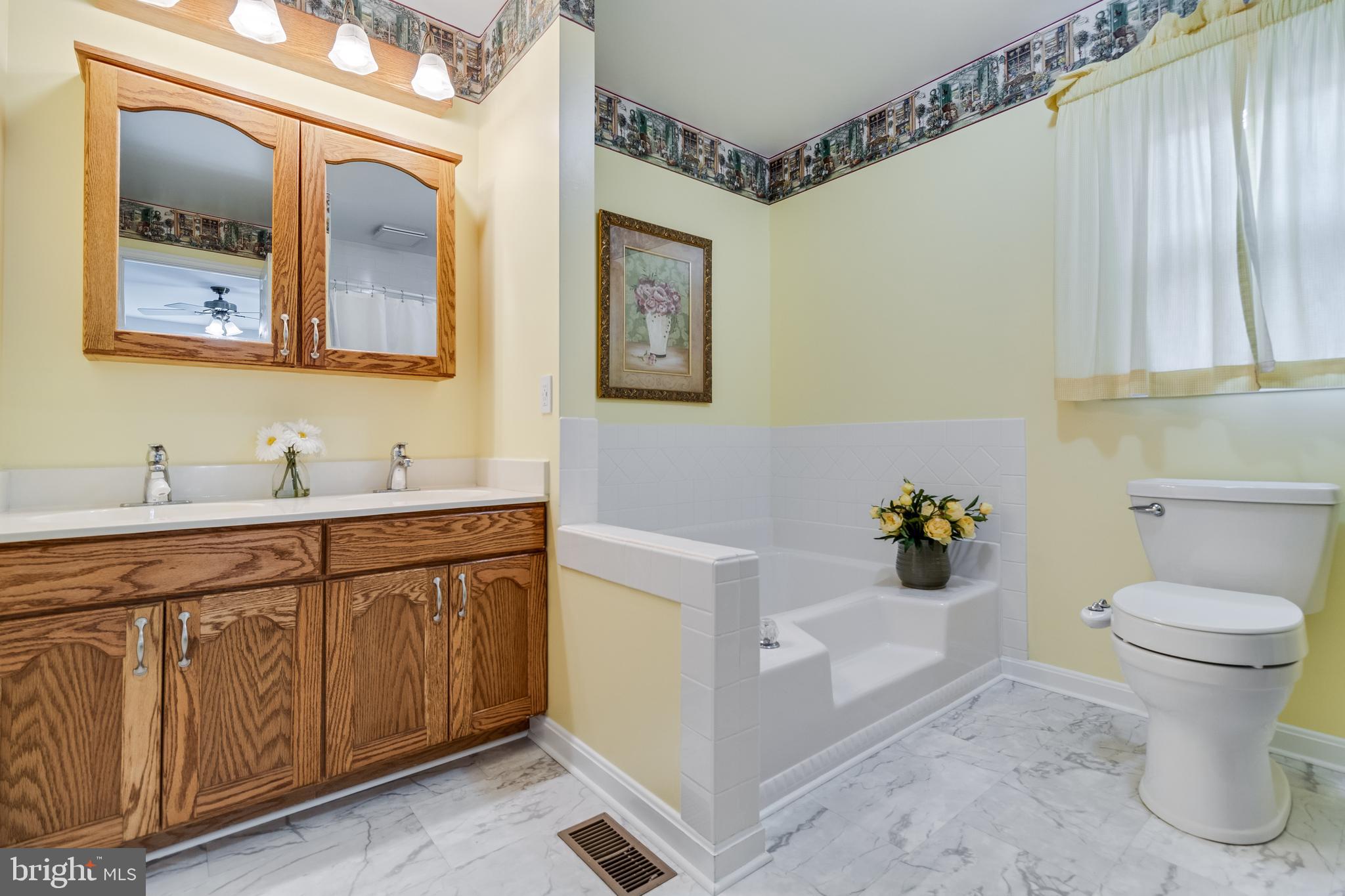 BOSSE MANOR - Residential