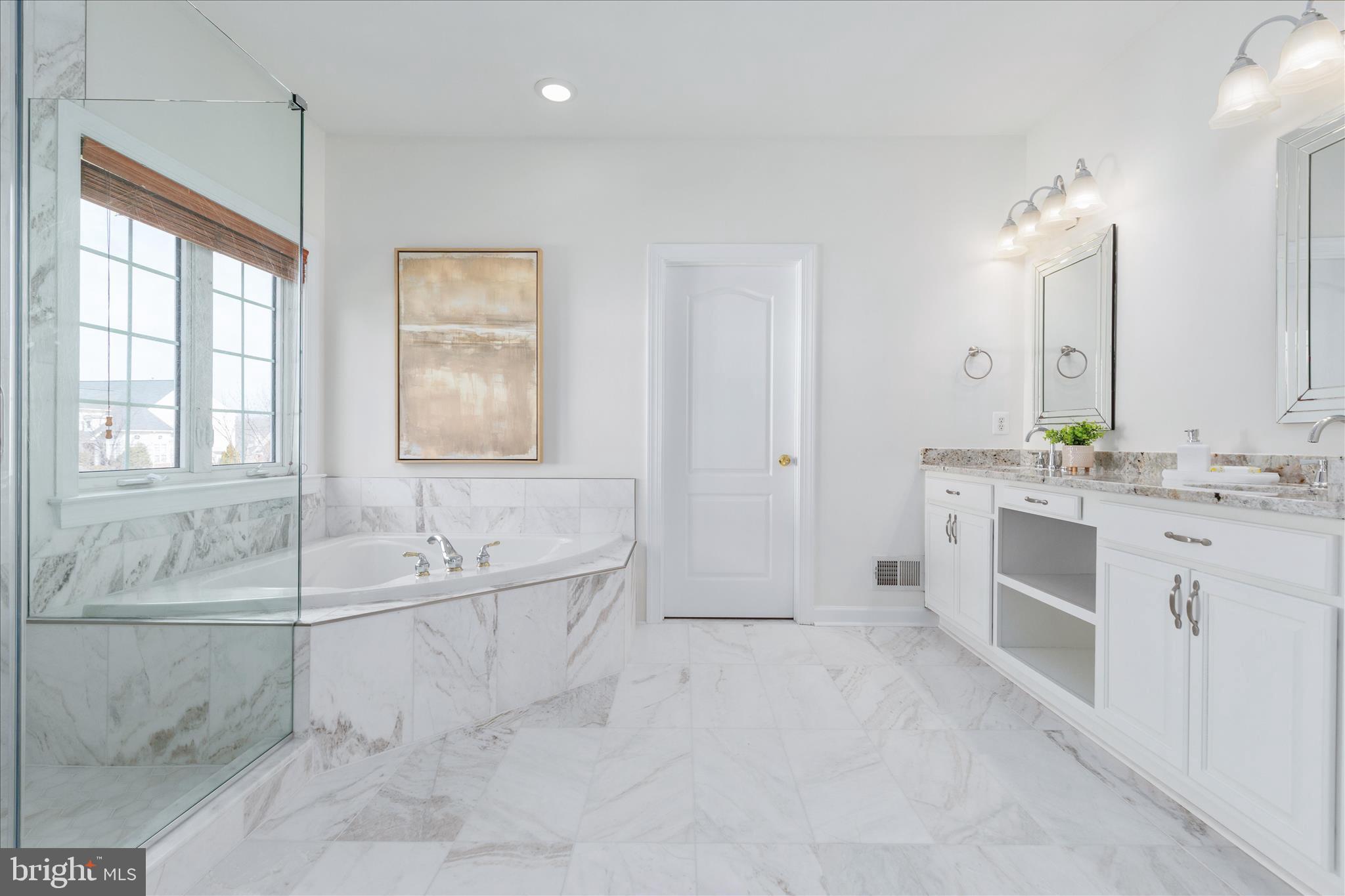 BELLE TERRA - Residential