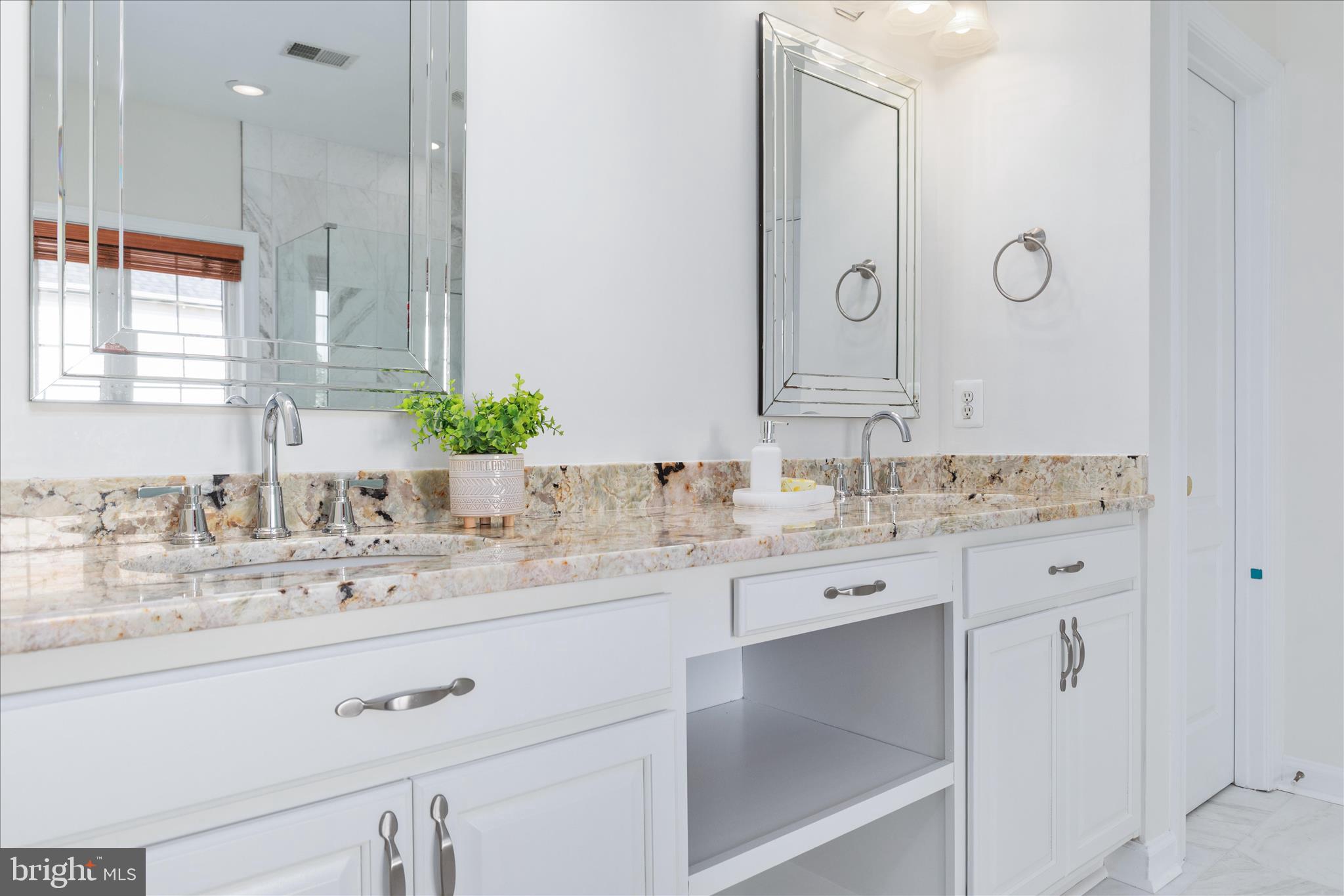 BELLE TERRA - Residential