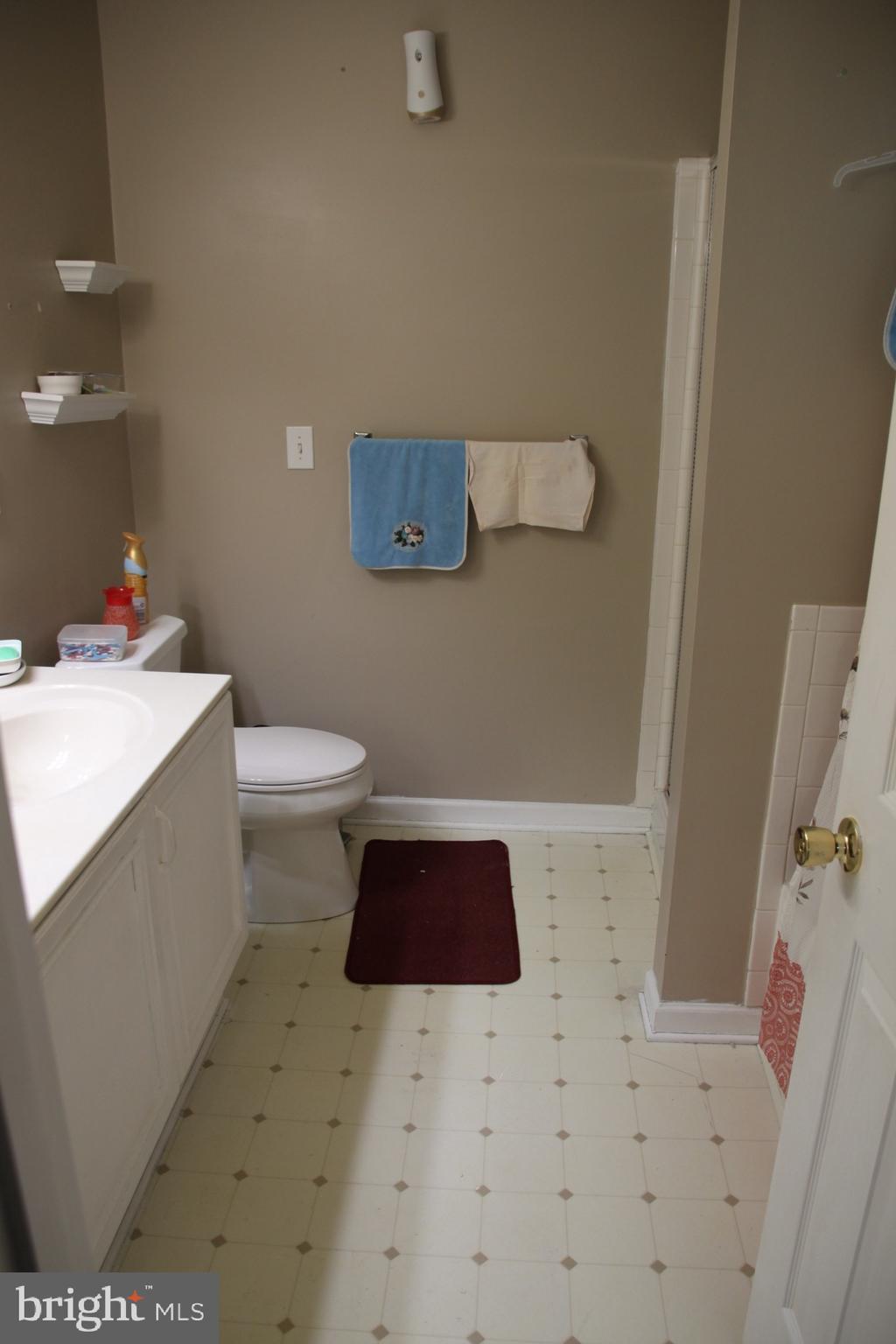 LAUREL RIDGE - Residential