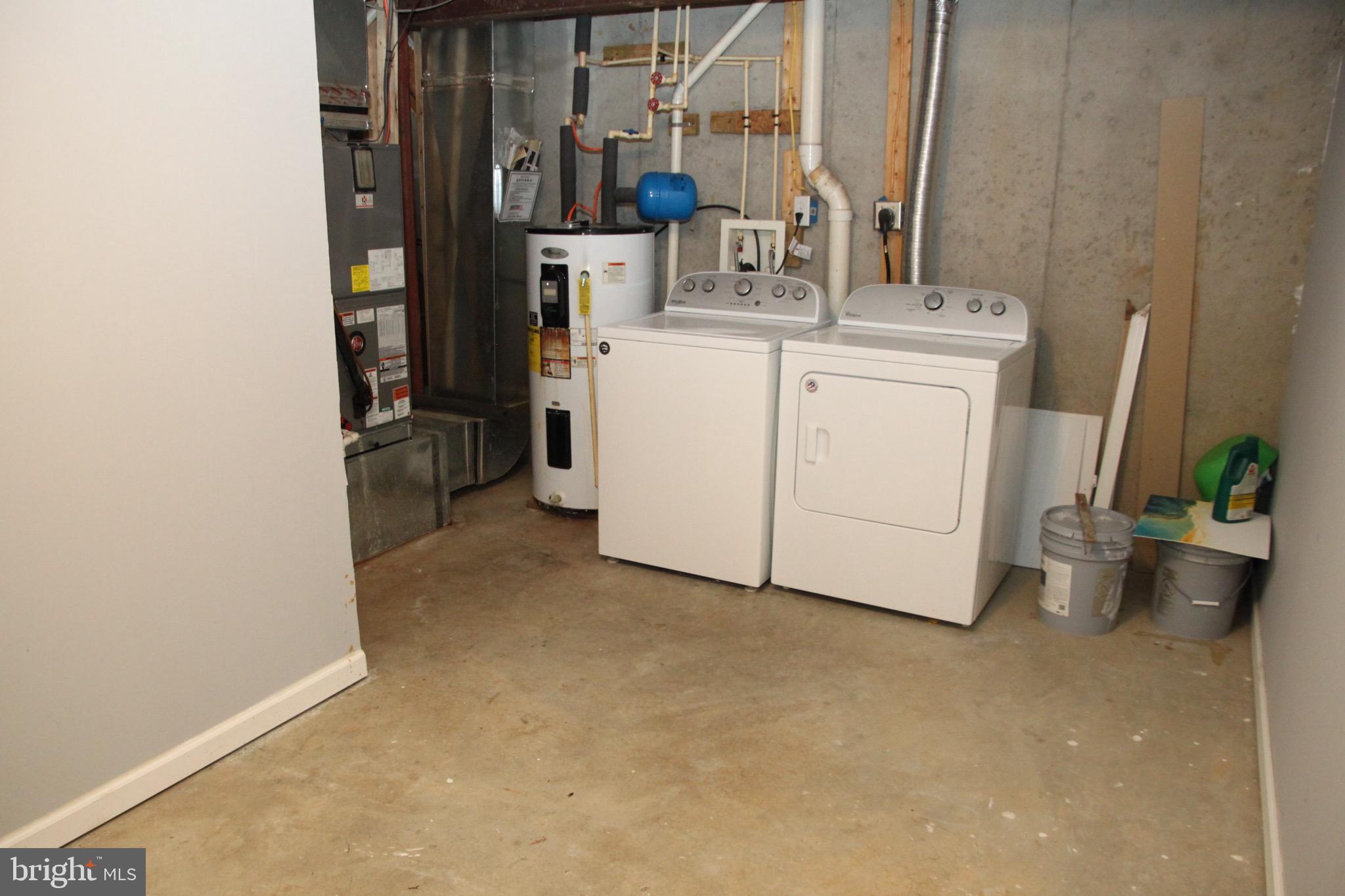 LAUREL RIDGE - Residential