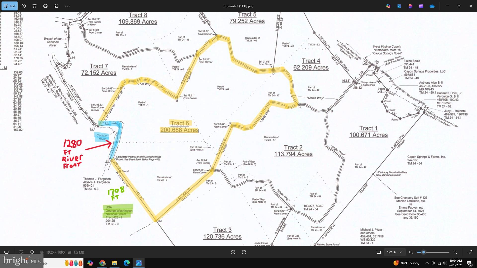 Main image without alt text