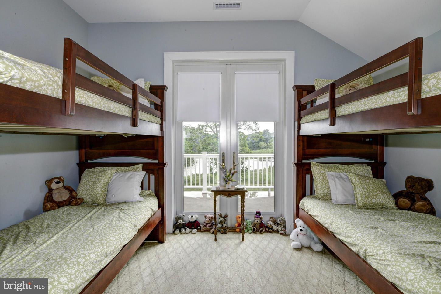 CORSICA RIVER ESTATES - Residential