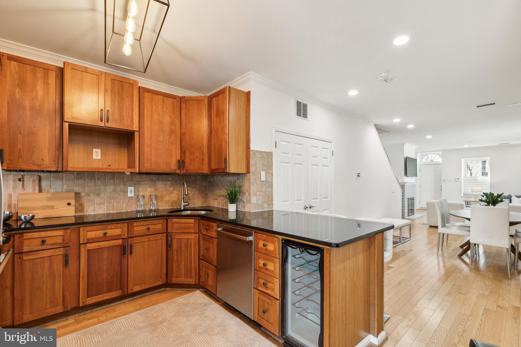 GRADUATE HOSPITAL - Residential