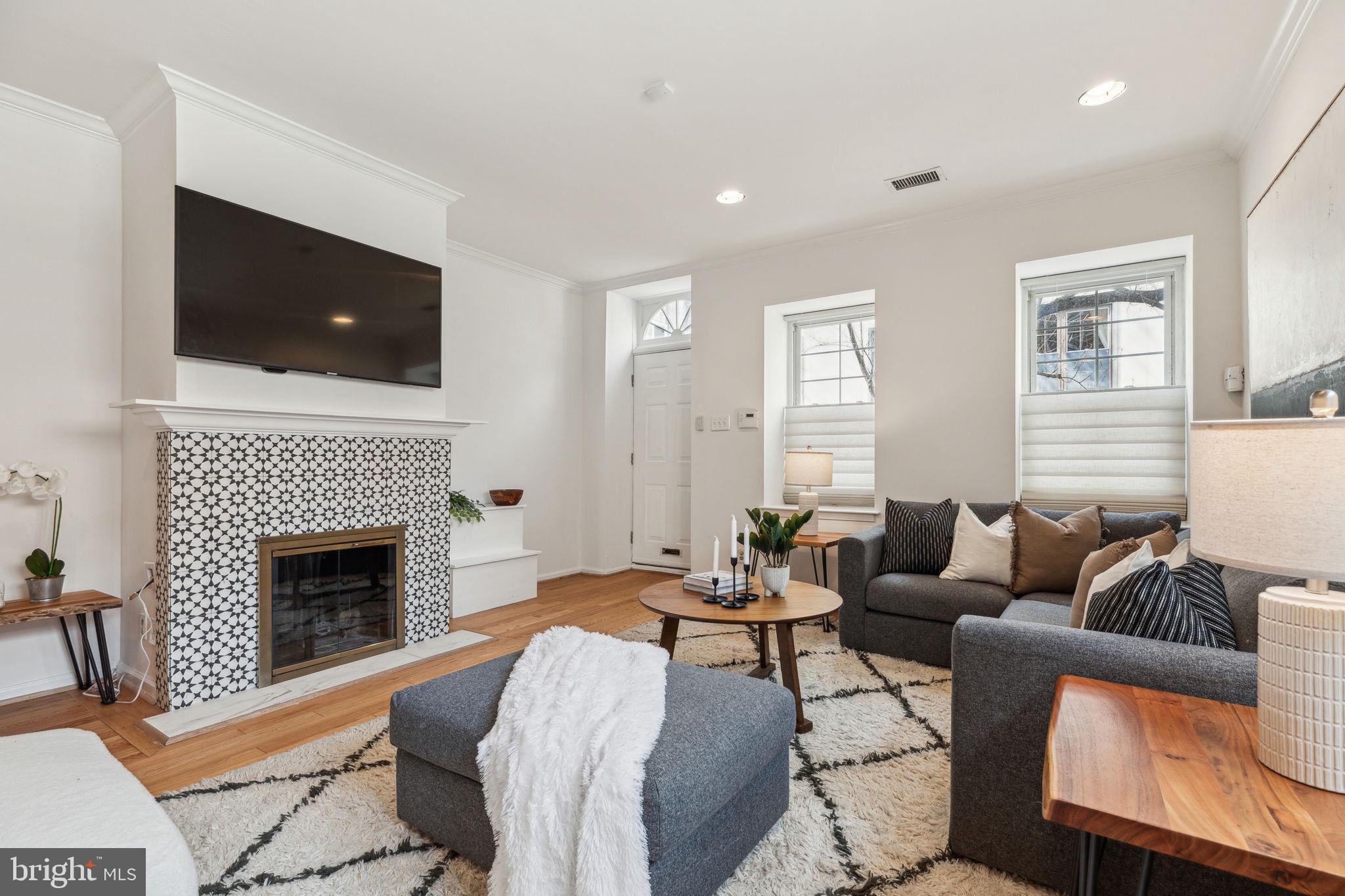 GRADUATE HOSPITAL - Residential