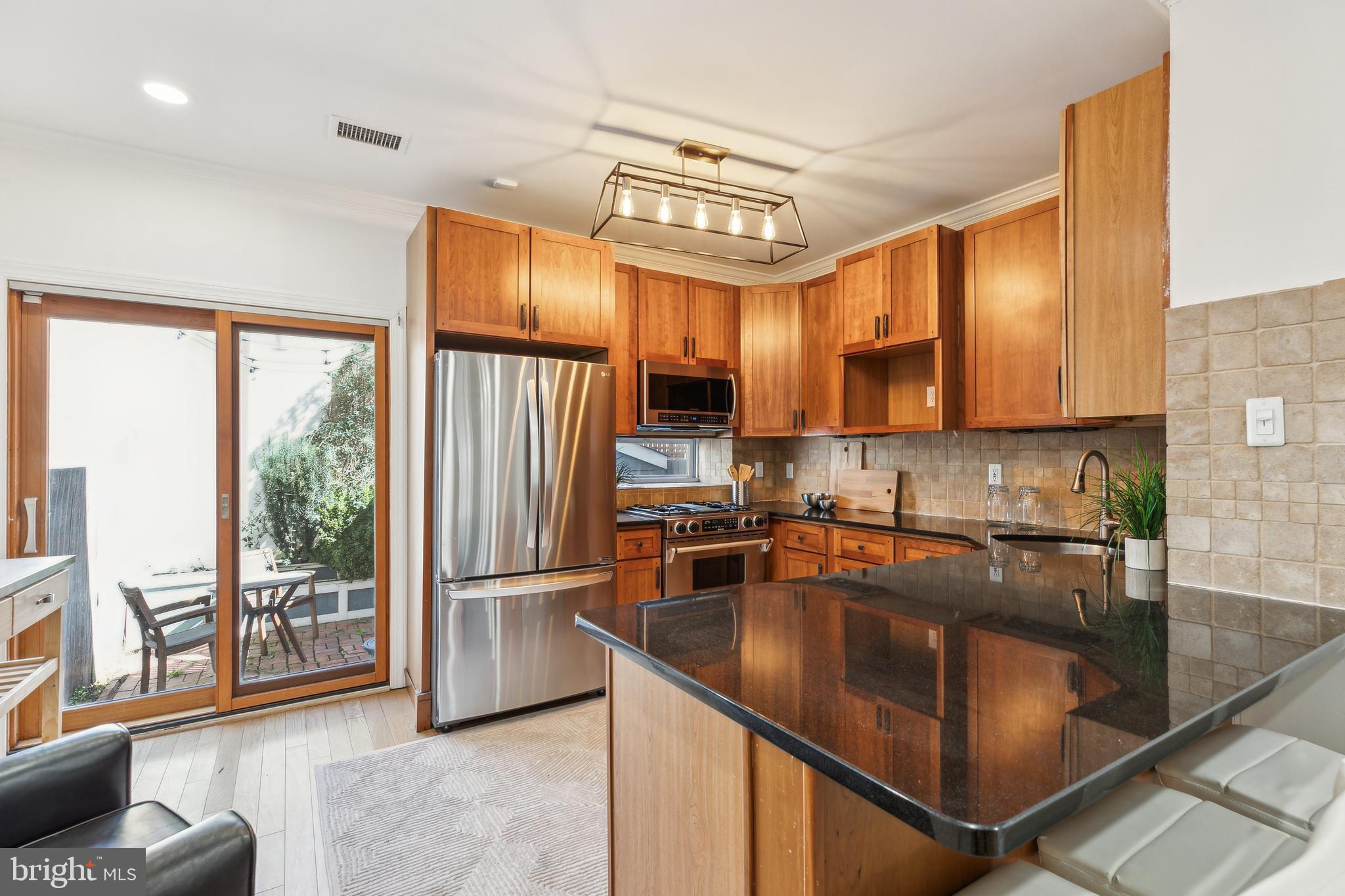 GRADUATE HOSPITAL - Residential