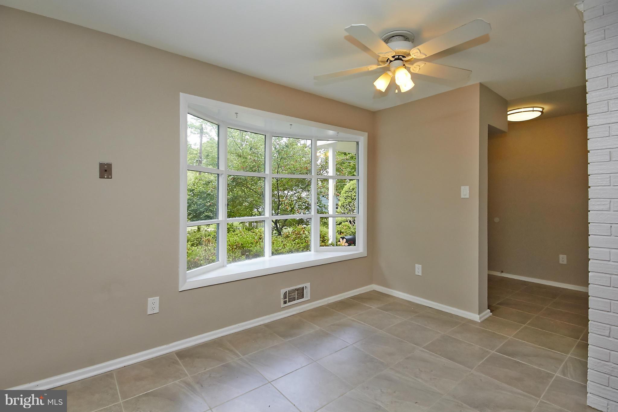 VIENNA WOODS - Residential