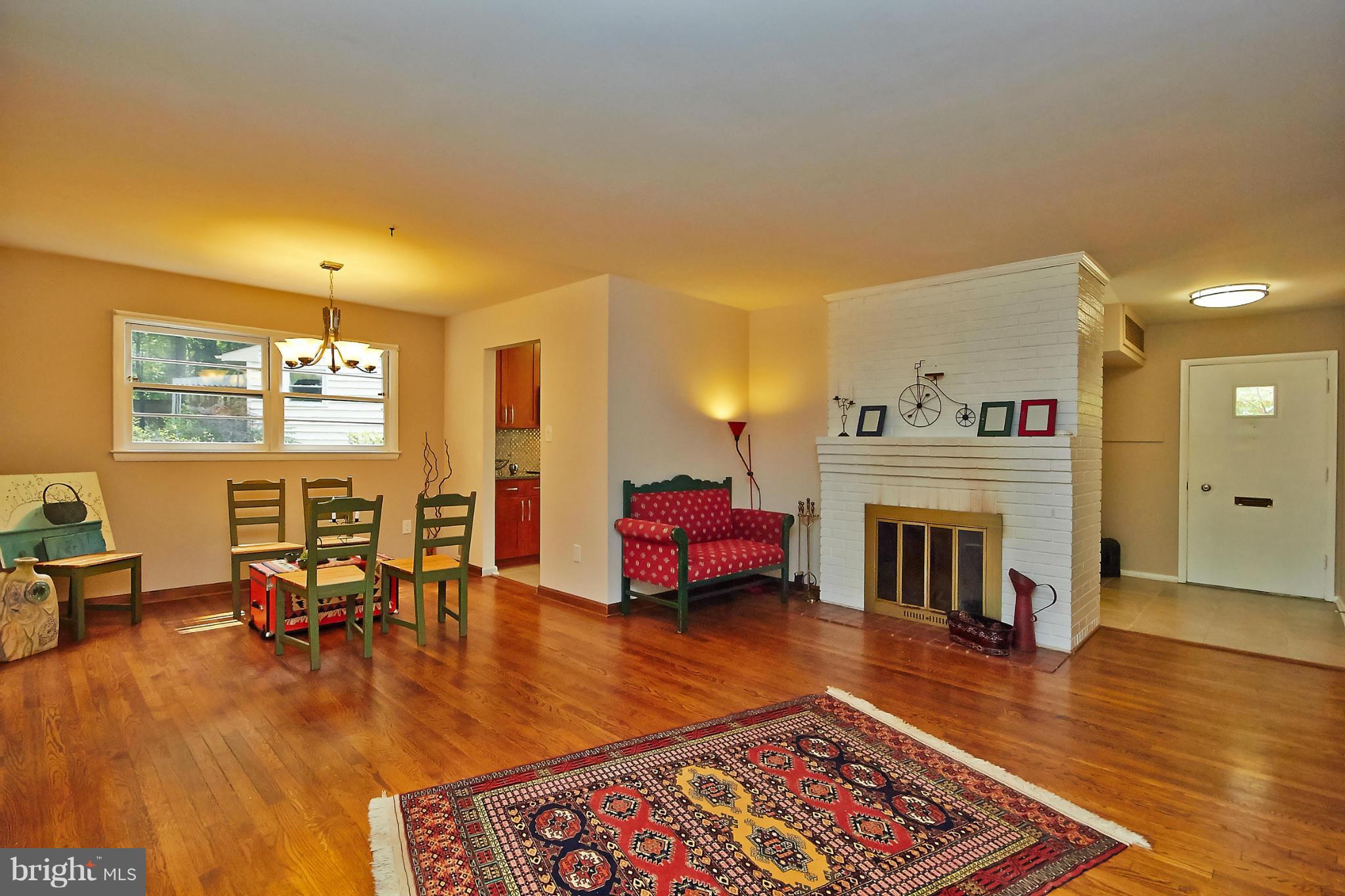 VIENNA WOODS - Residential