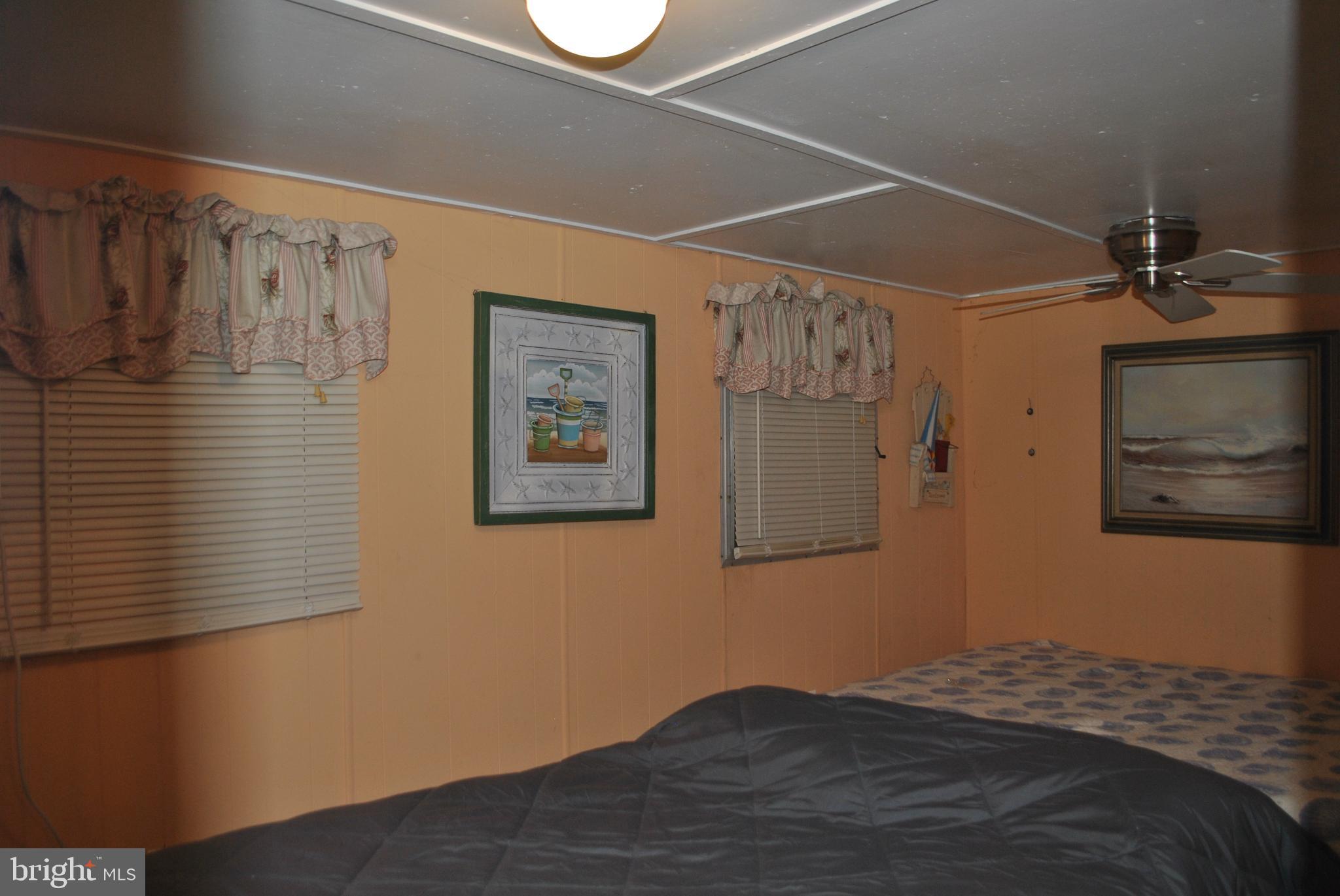 RIVERDALE PARK - Residential