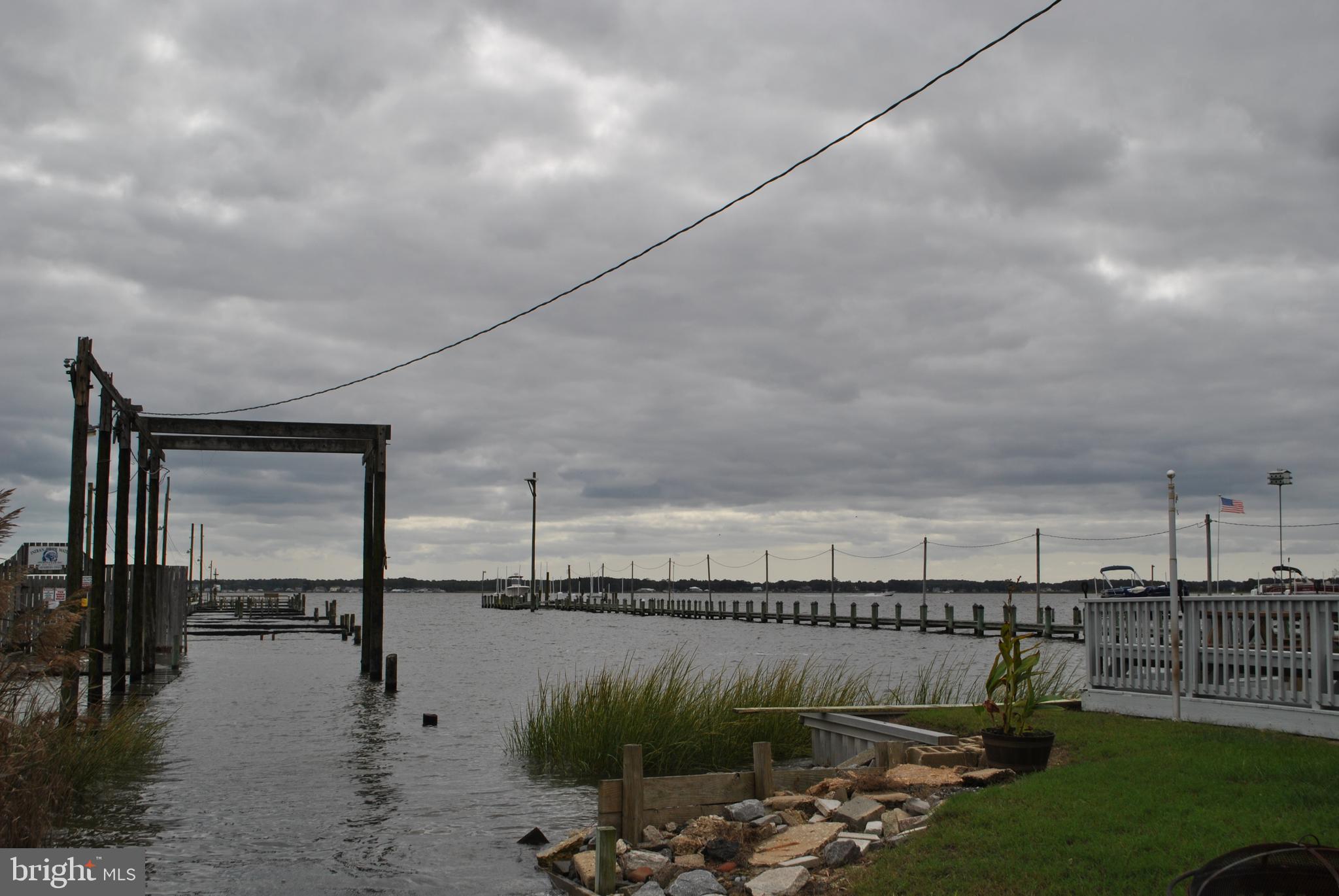 RIVERDALE PARK - Residential