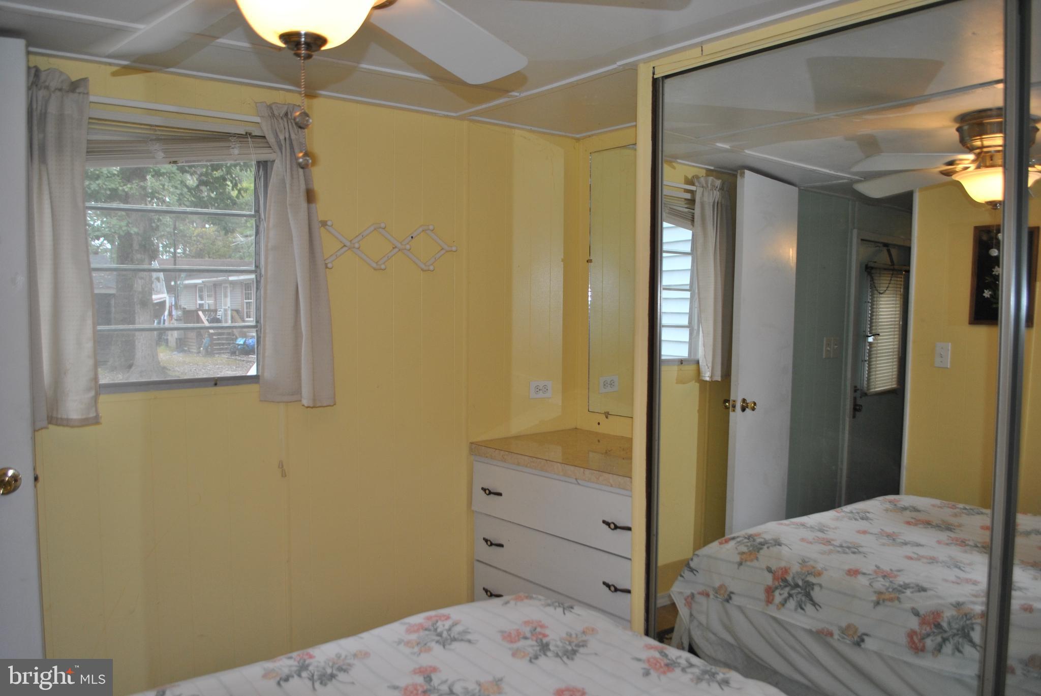 RIVERDALE PARK - Residential