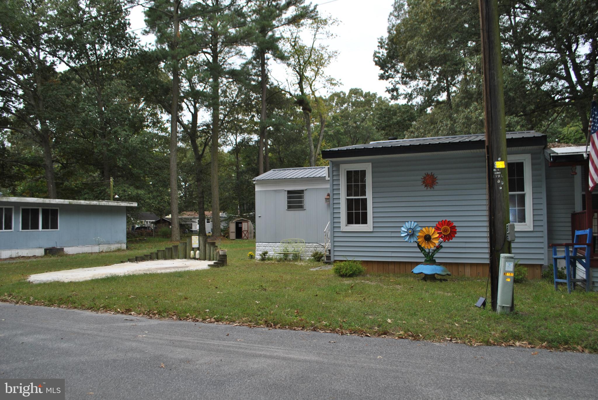 RIVERDALE PARK - Residential