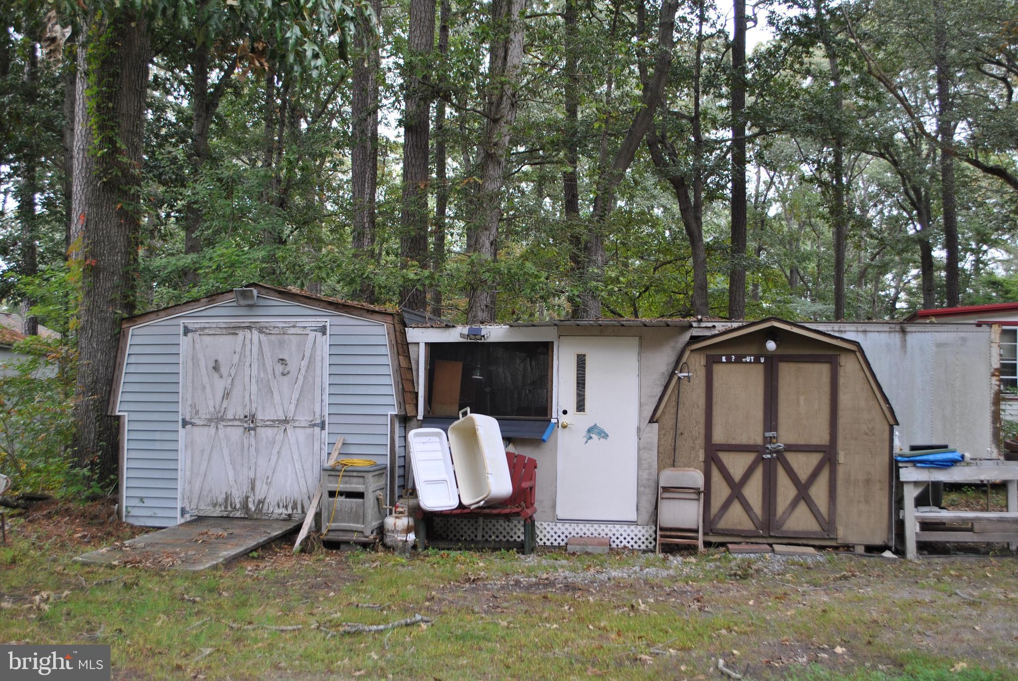 RIVERDALE PARK - Residential