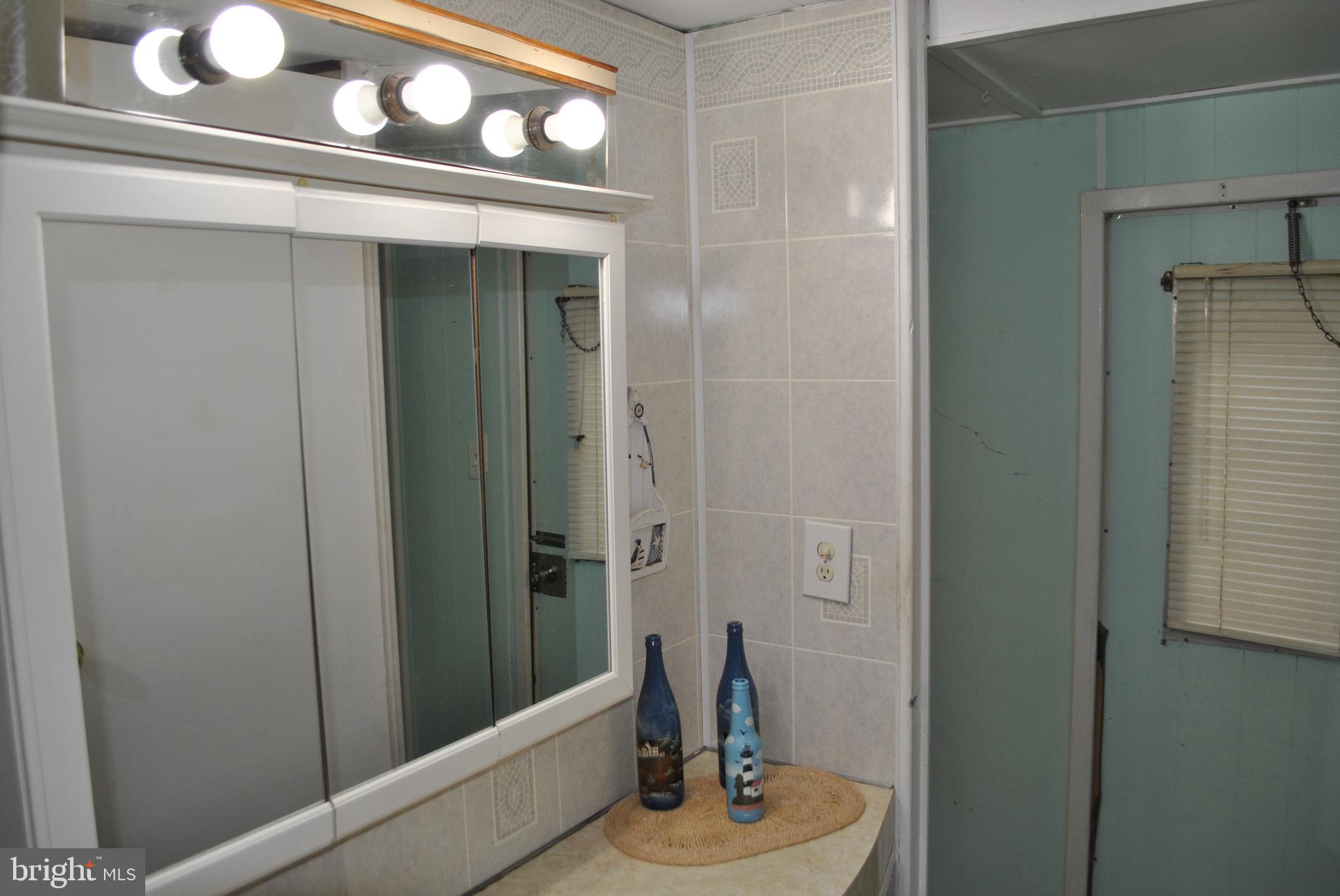 RIVERDALE PARK - Residential