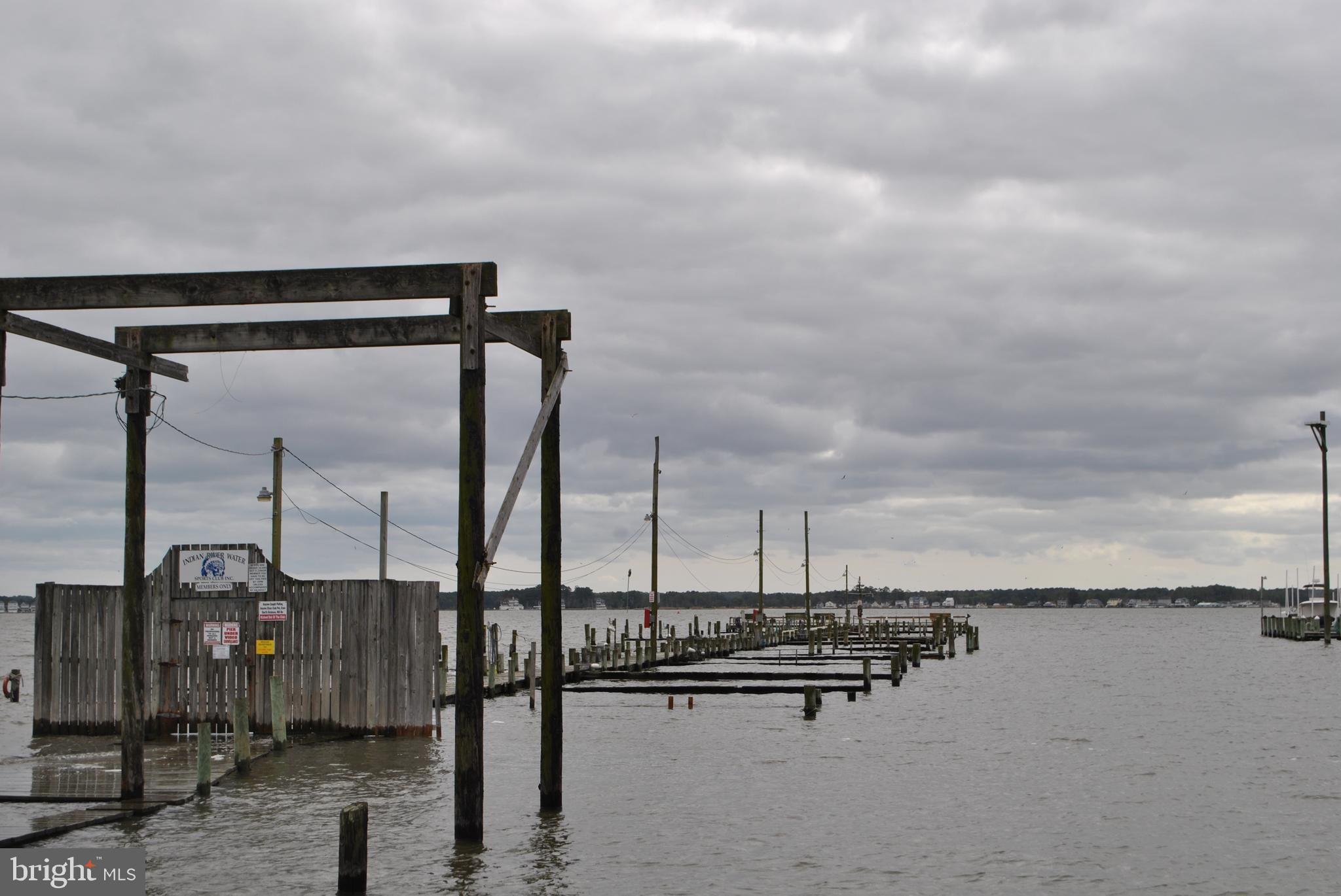 RIVERDALE PARK - Residential