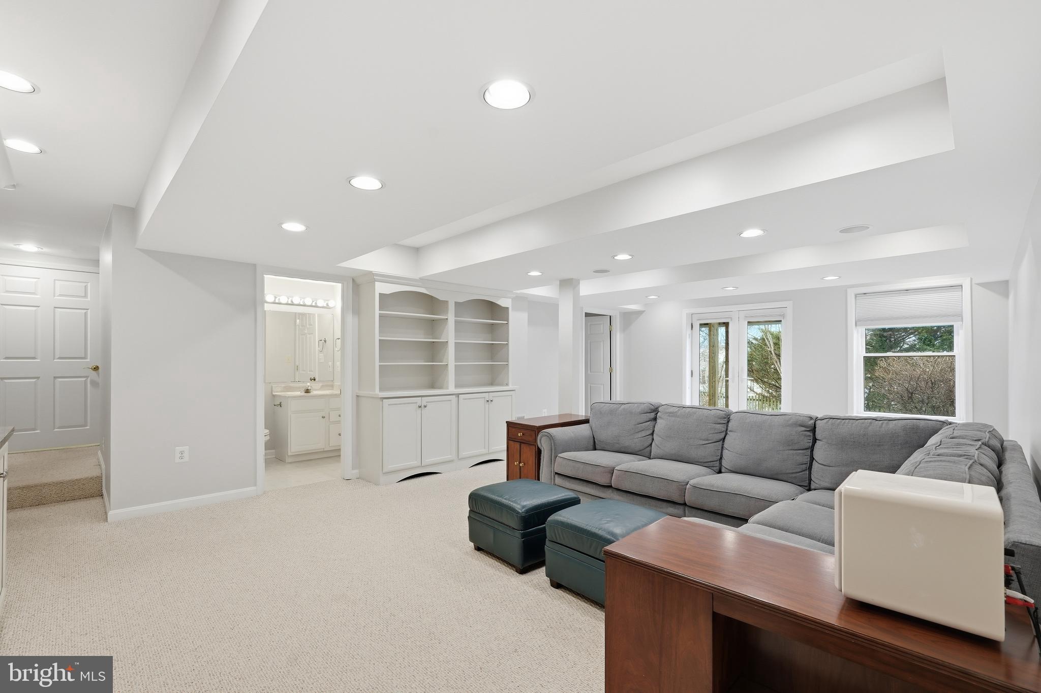 BEECHWOOD - Residential