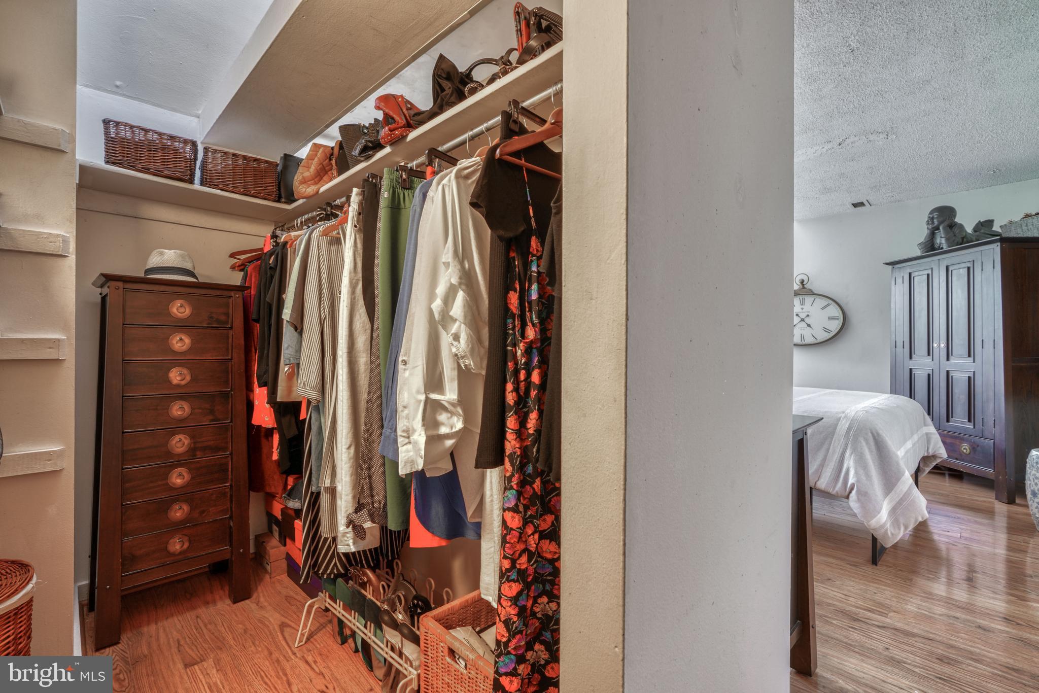 COLD SPRING NEWTOWN - Residential