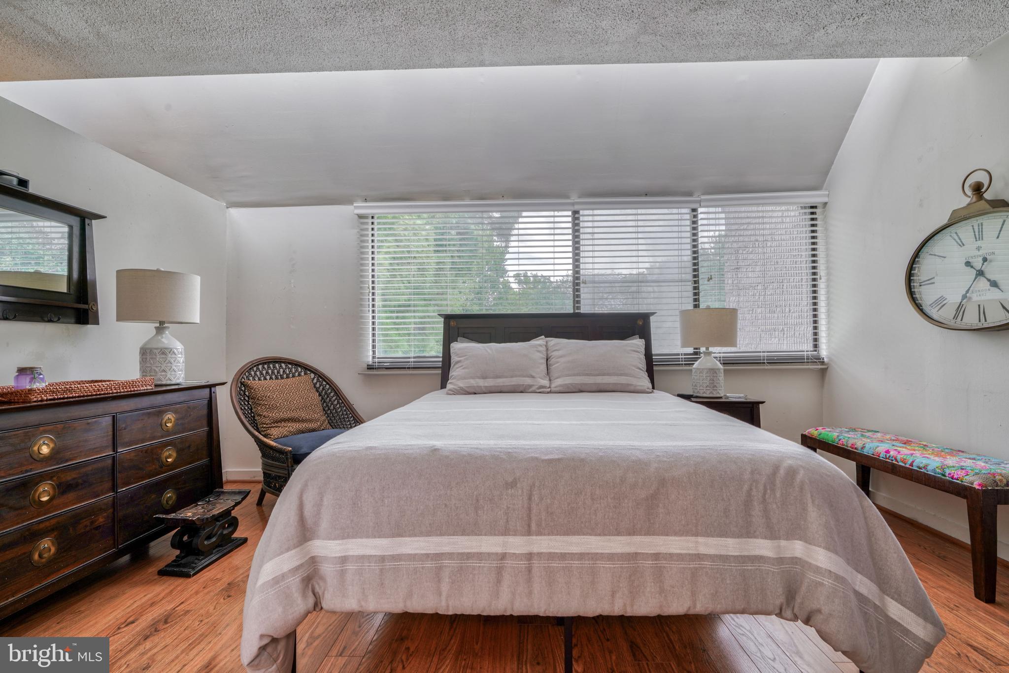 COLD SPRING NEWTOWN - Residential