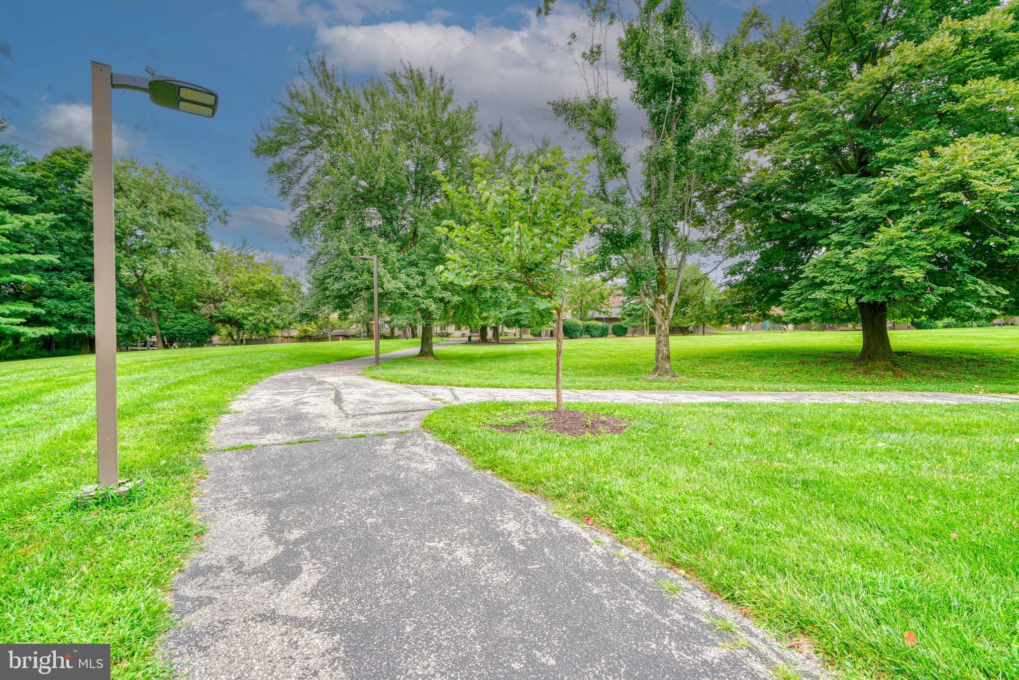 COLD SPRING NEWTOWN - Residential