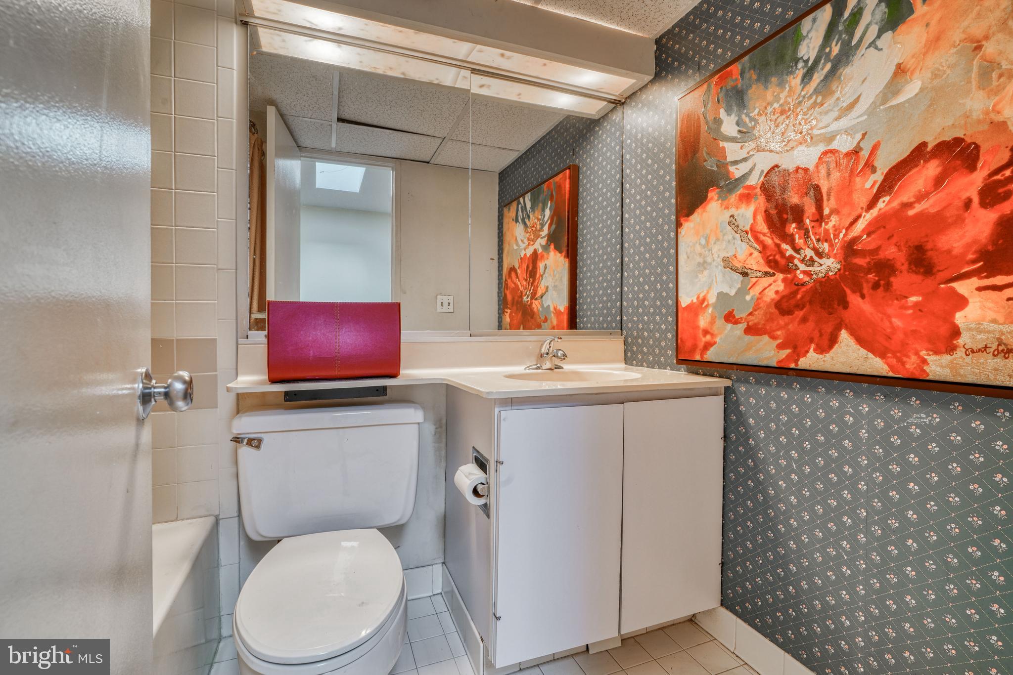 COLD SPRING NEWTOWN - Residential