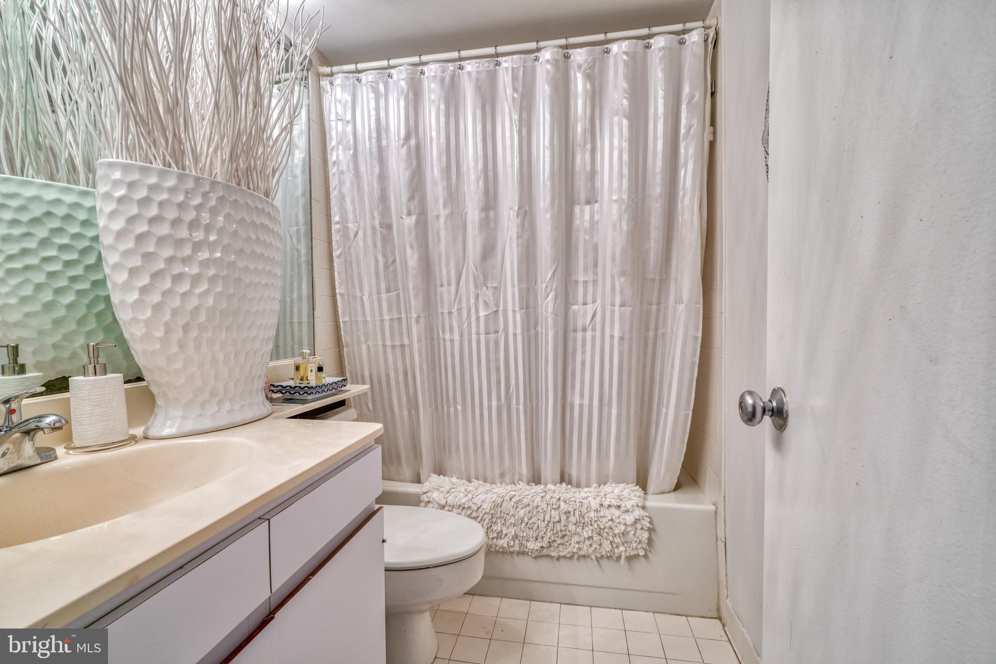 COLD SPRING NEWTOWN - Residential