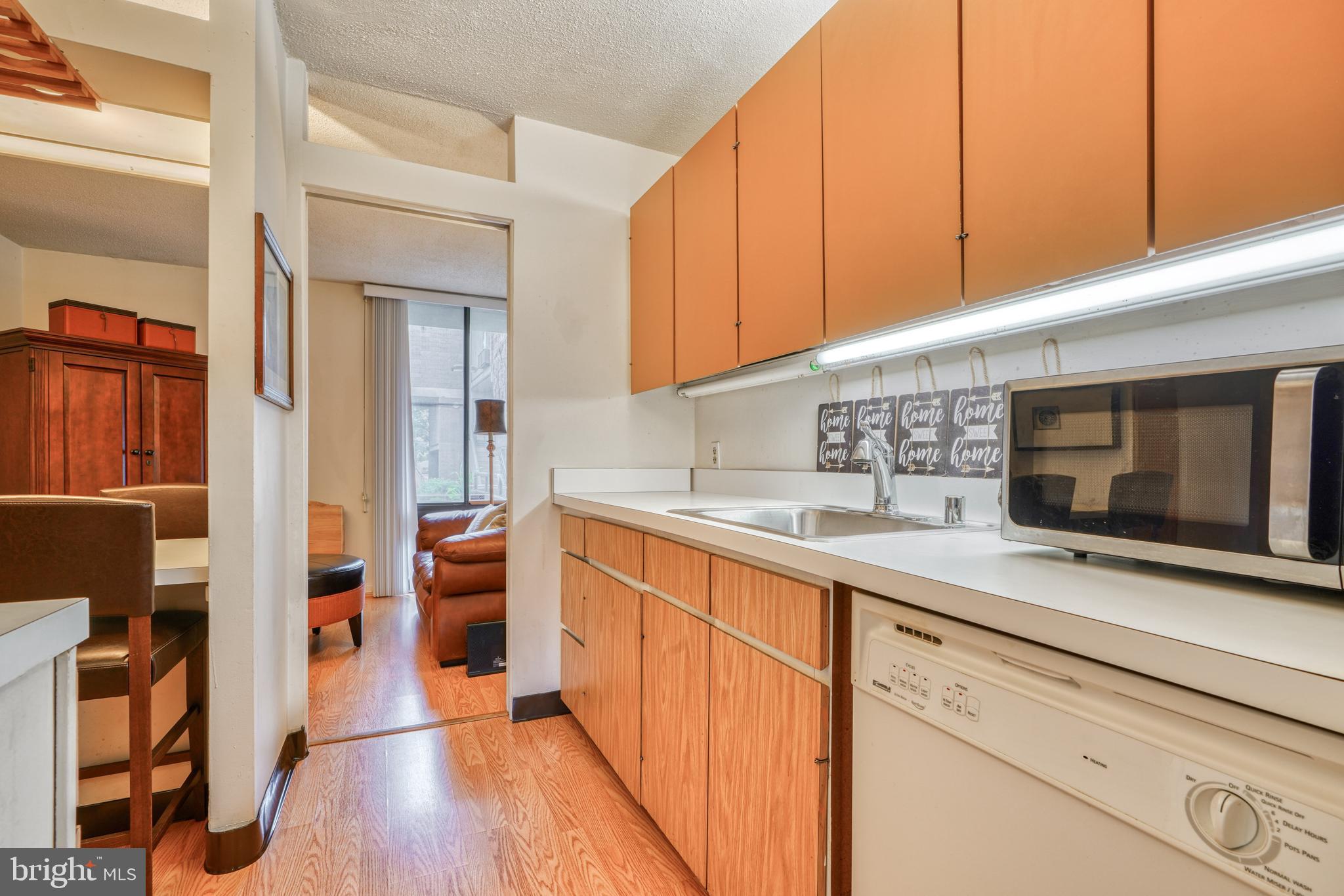 COLD SPRING NEWTOWN - Residential