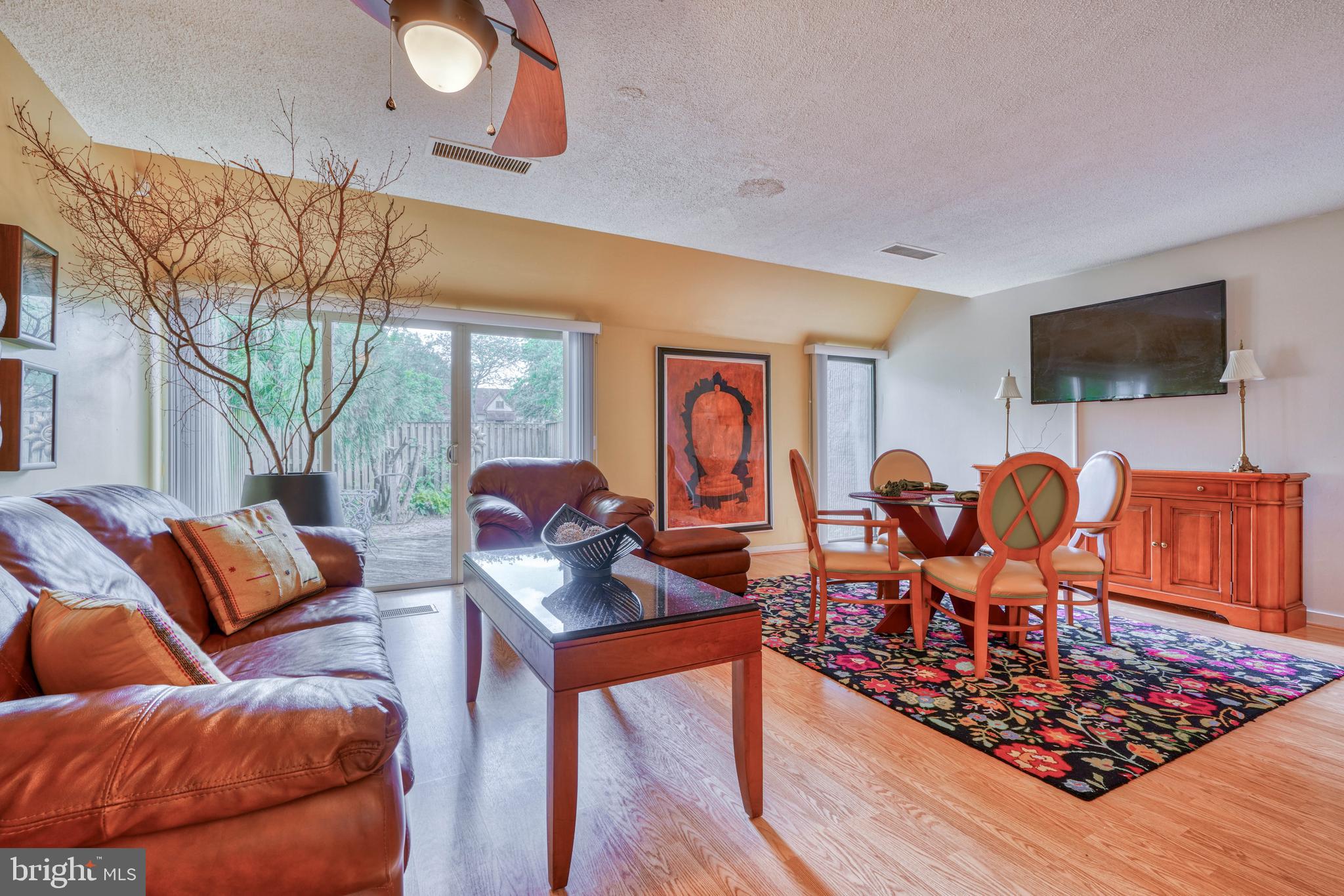 COLD SPRING NEWTOWN - Residential