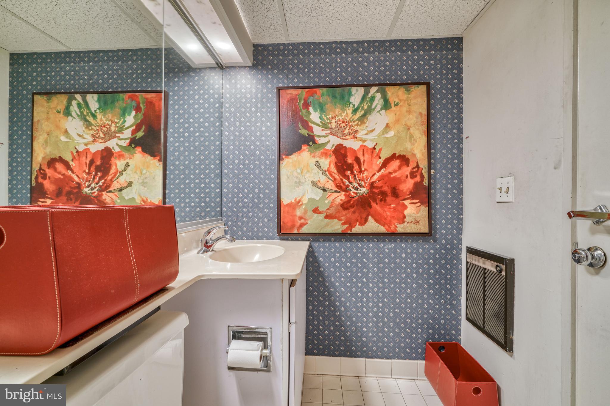 COLD SPRING NEWTOWN - Residential