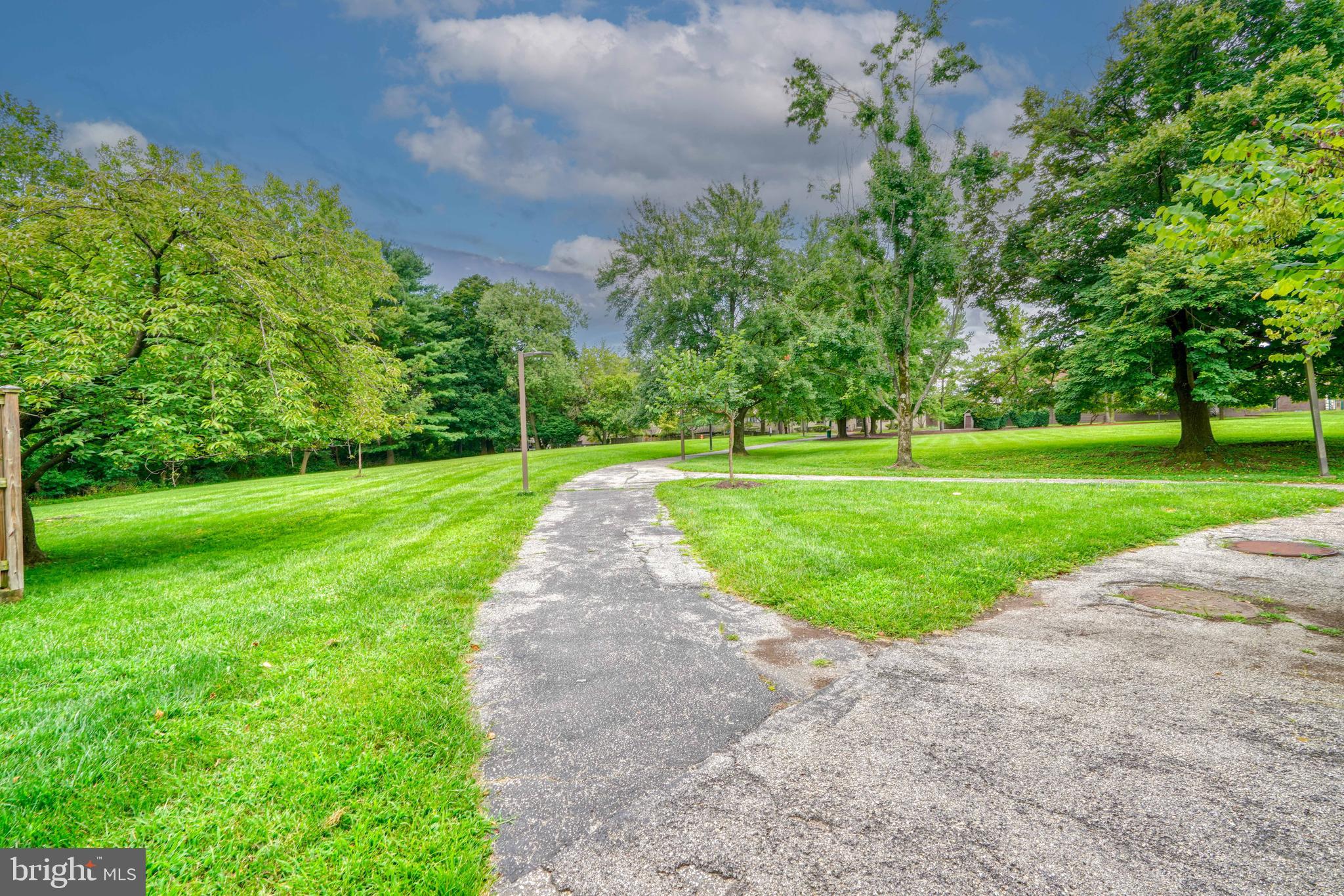 COLD SPRING NEWTOWN - Residential