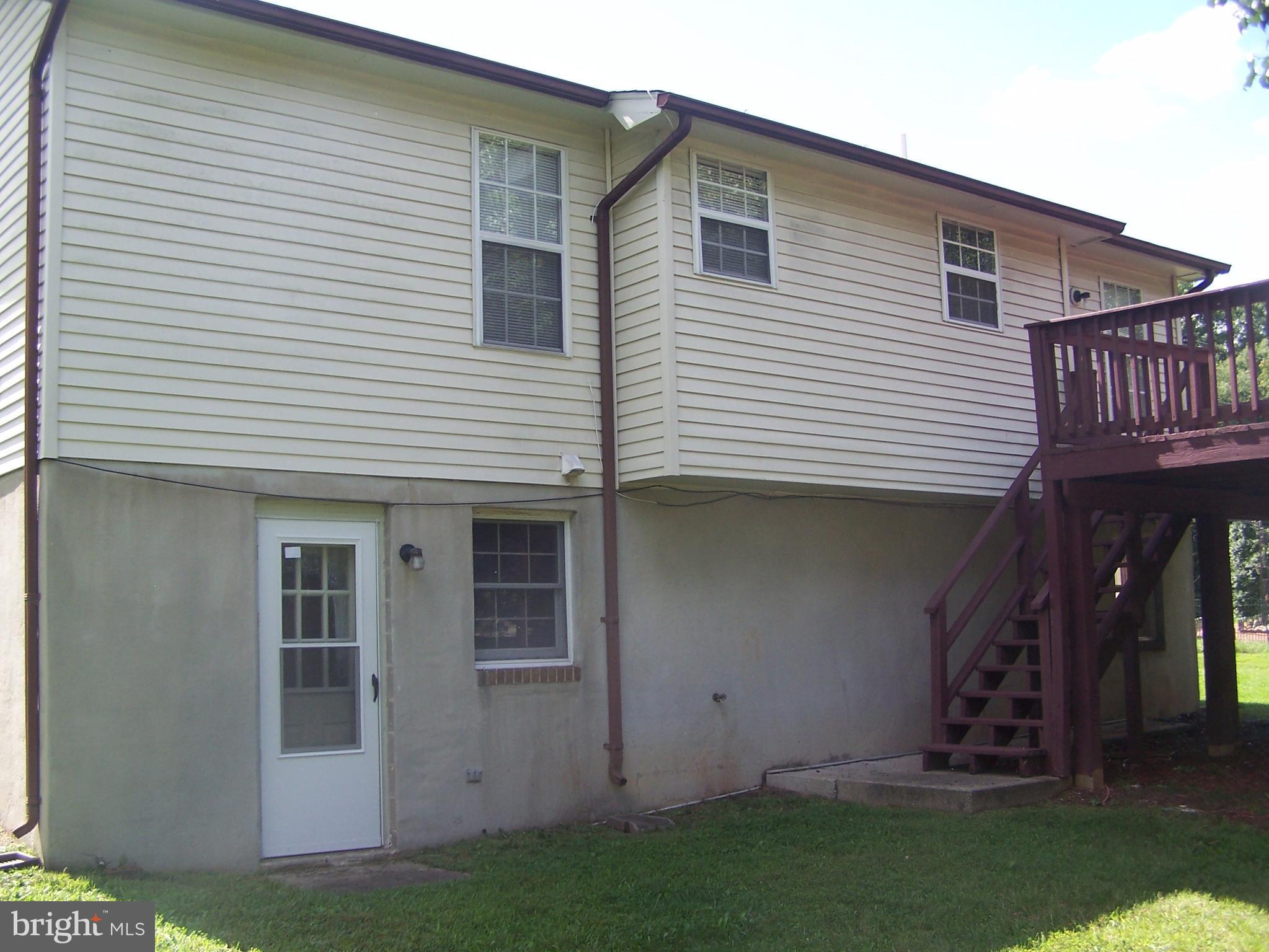 HUNT CLUB ESTATES SUB - Residential Lease