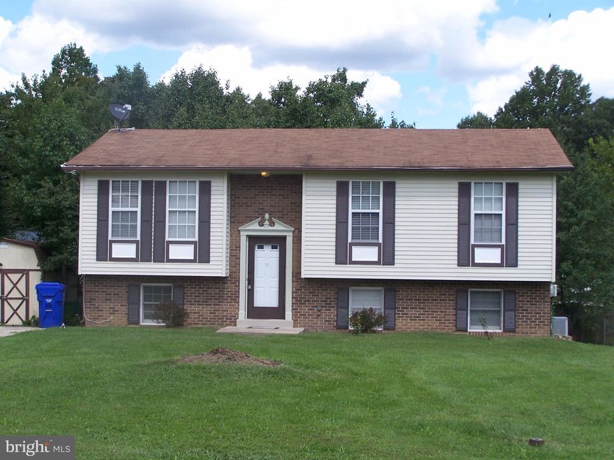 Just move in.  New carpet and paint. Nice rear yard that you can enjoy from the large deck. North Point school zone.  Sorry no vouchers.