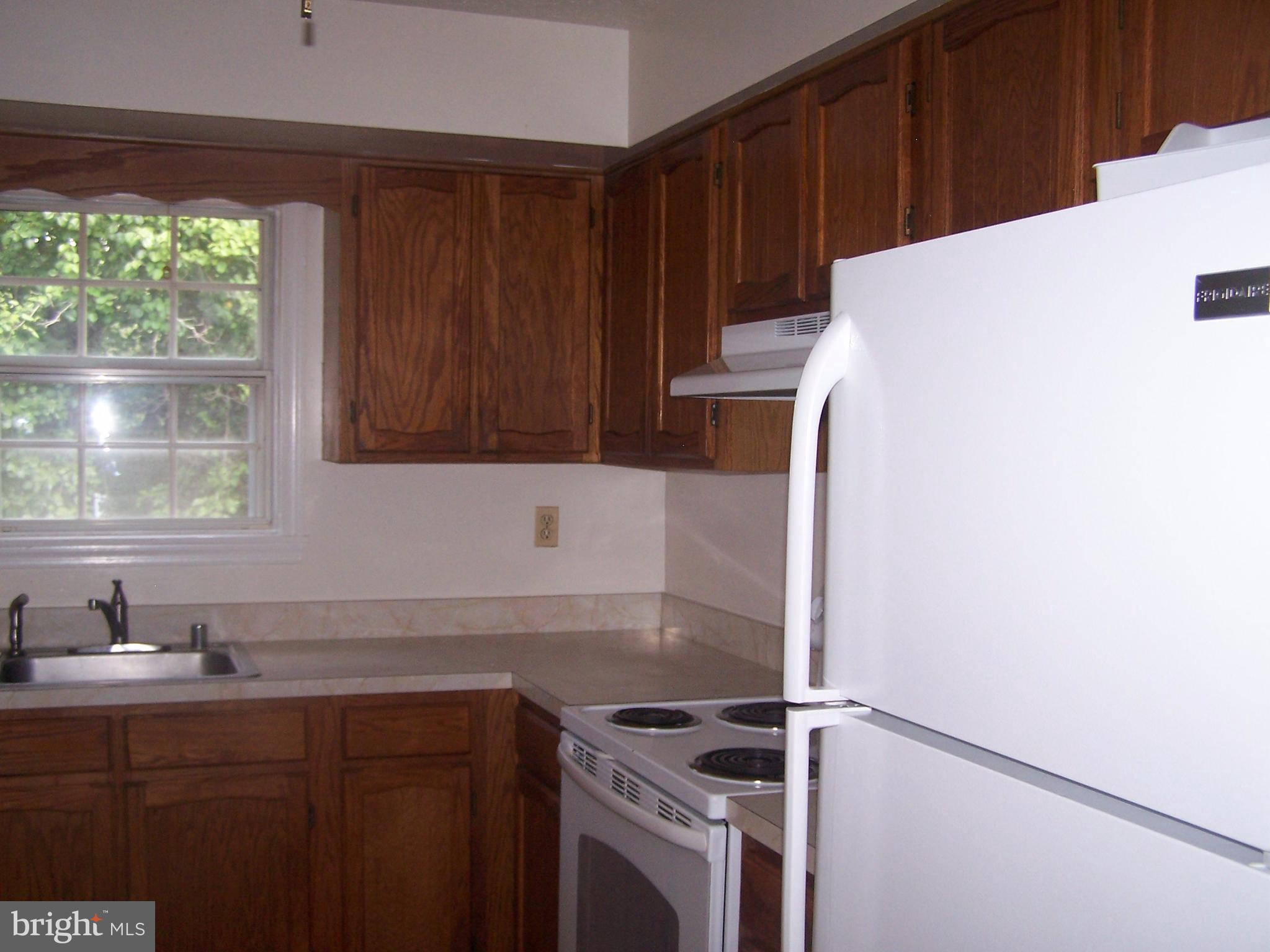 HUNT CLUB ESTATES SUB - Residential Lease