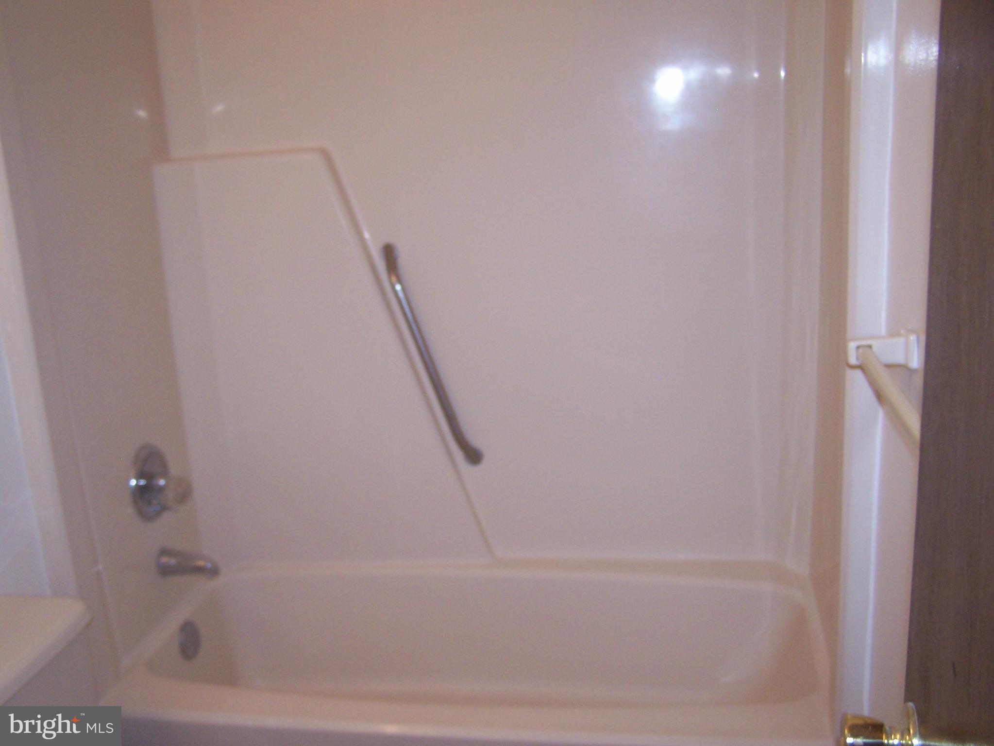 HUNT CLUB ESTATES SUB - Residential Lease