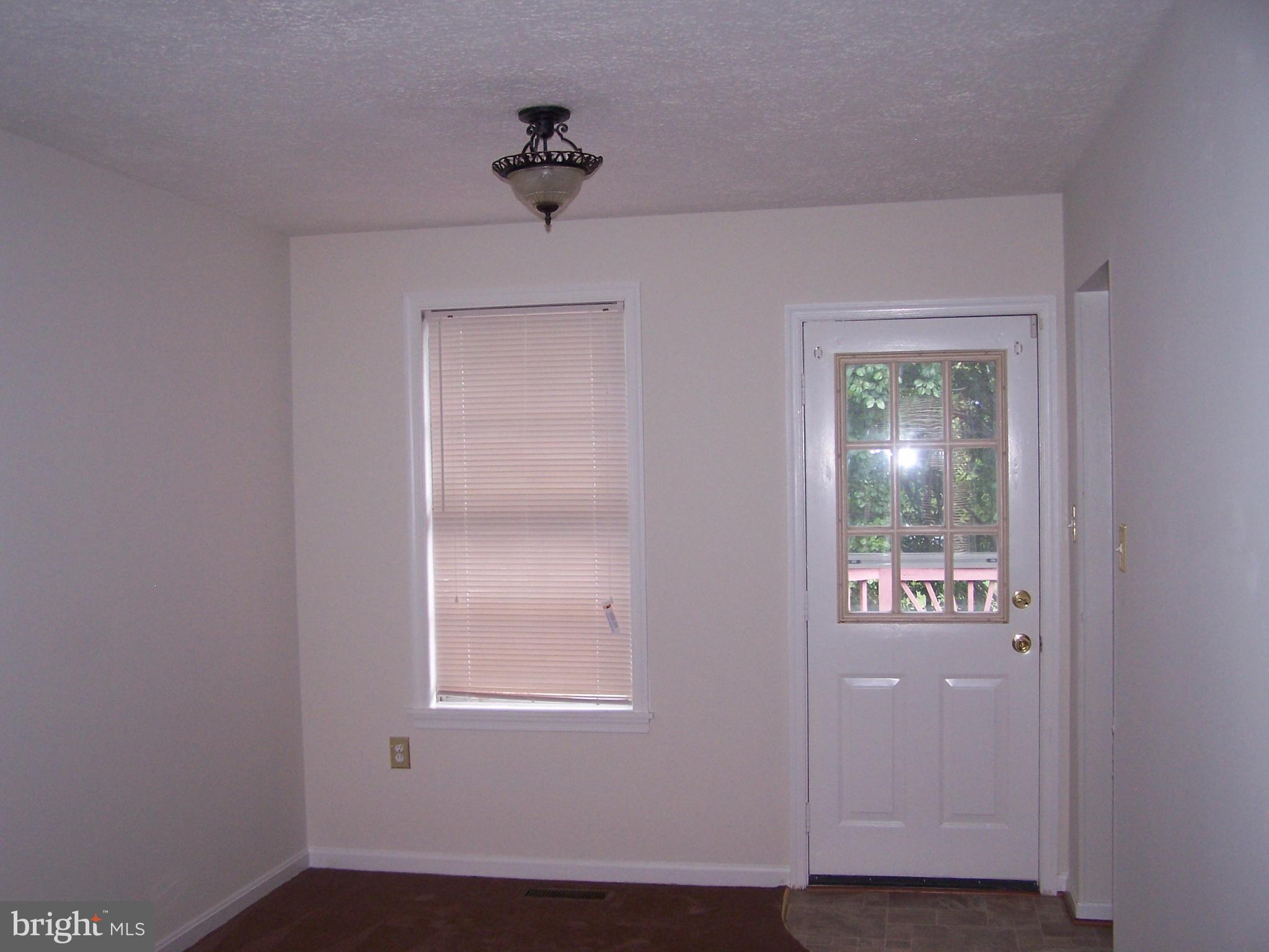 HUNT CLUB ESTATES SUB - Residential Lease