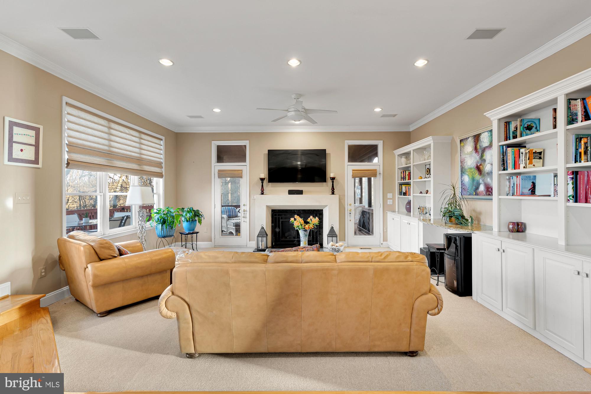 MCAULEY PARK - Residential